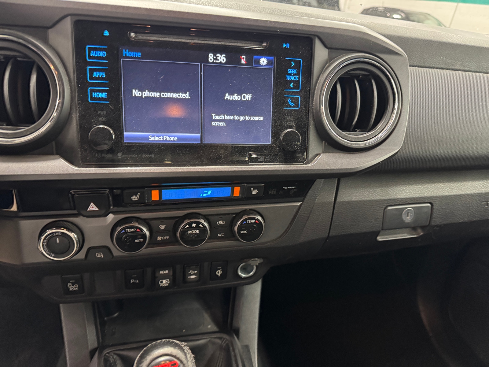 Thumbnail: 2018 Toyota Tacoma - 3