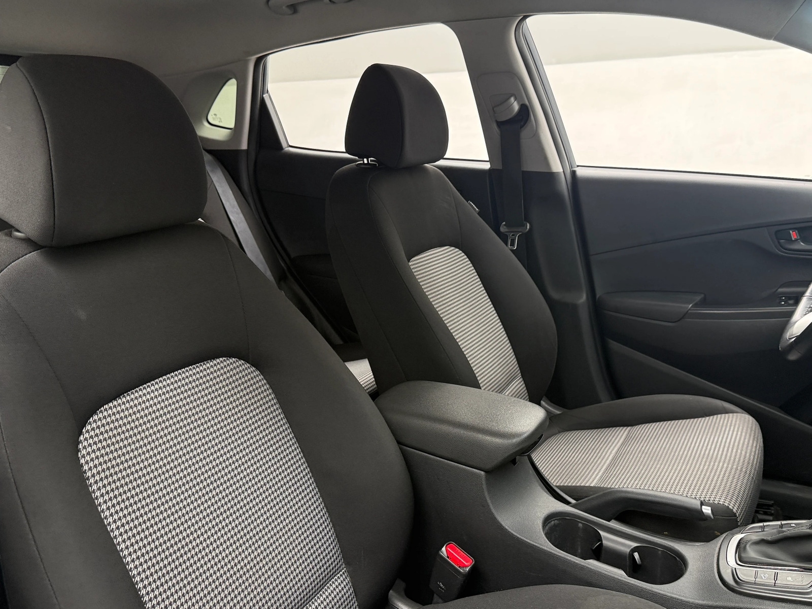 Thumbnail: 2021 Hyundai Kona - 2