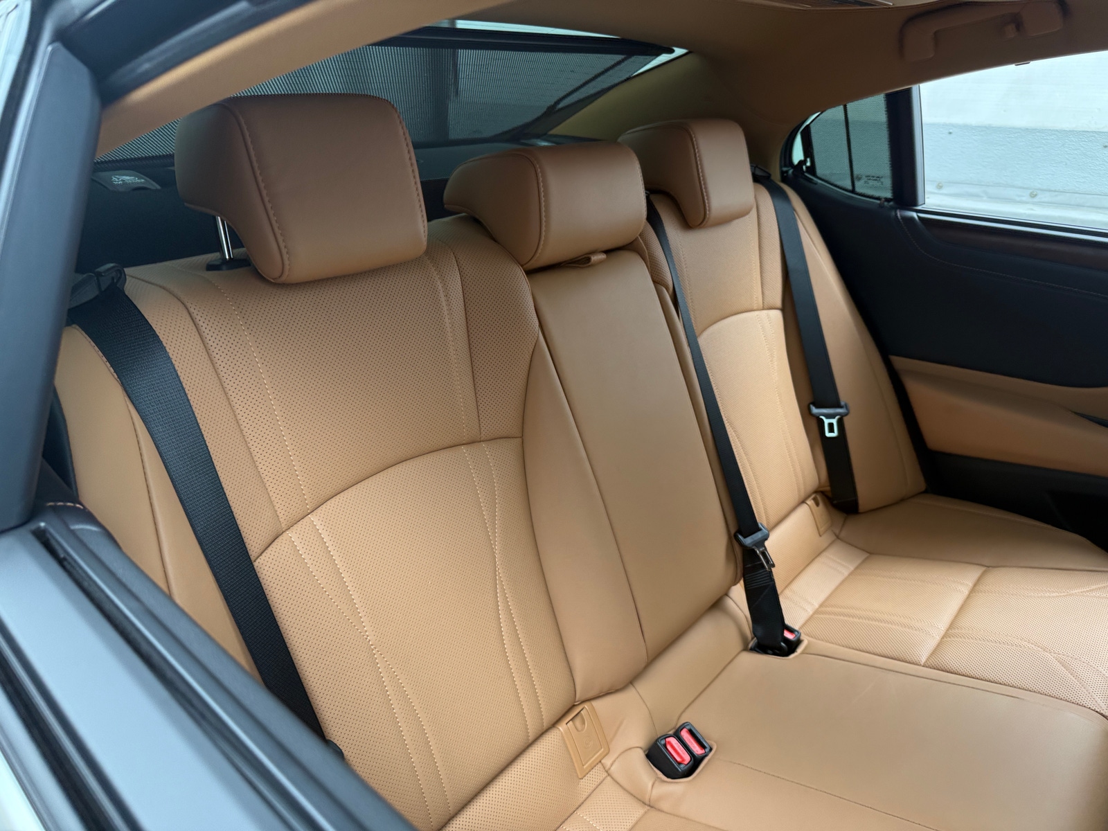 Thumbnail: 2024 Lexus ES - 5