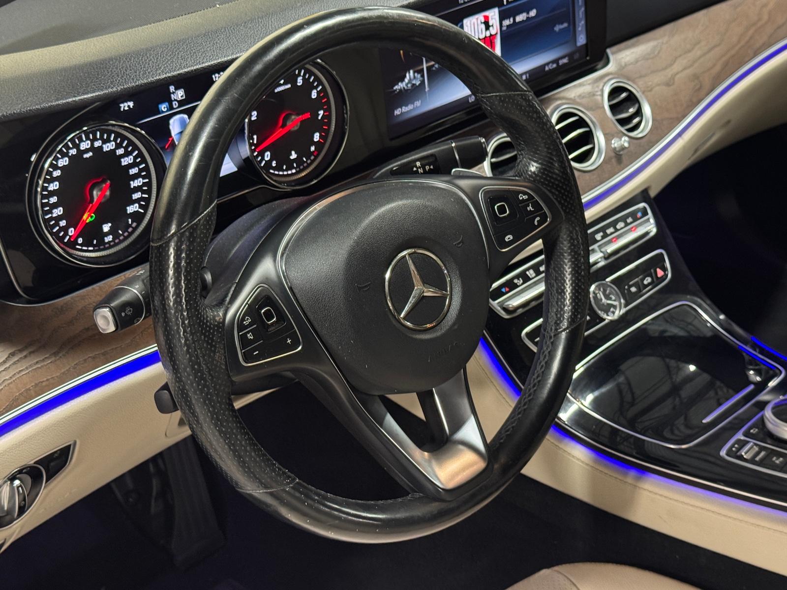 Thumbnail: 2017 Mercedes-Benz E-Class - 4
