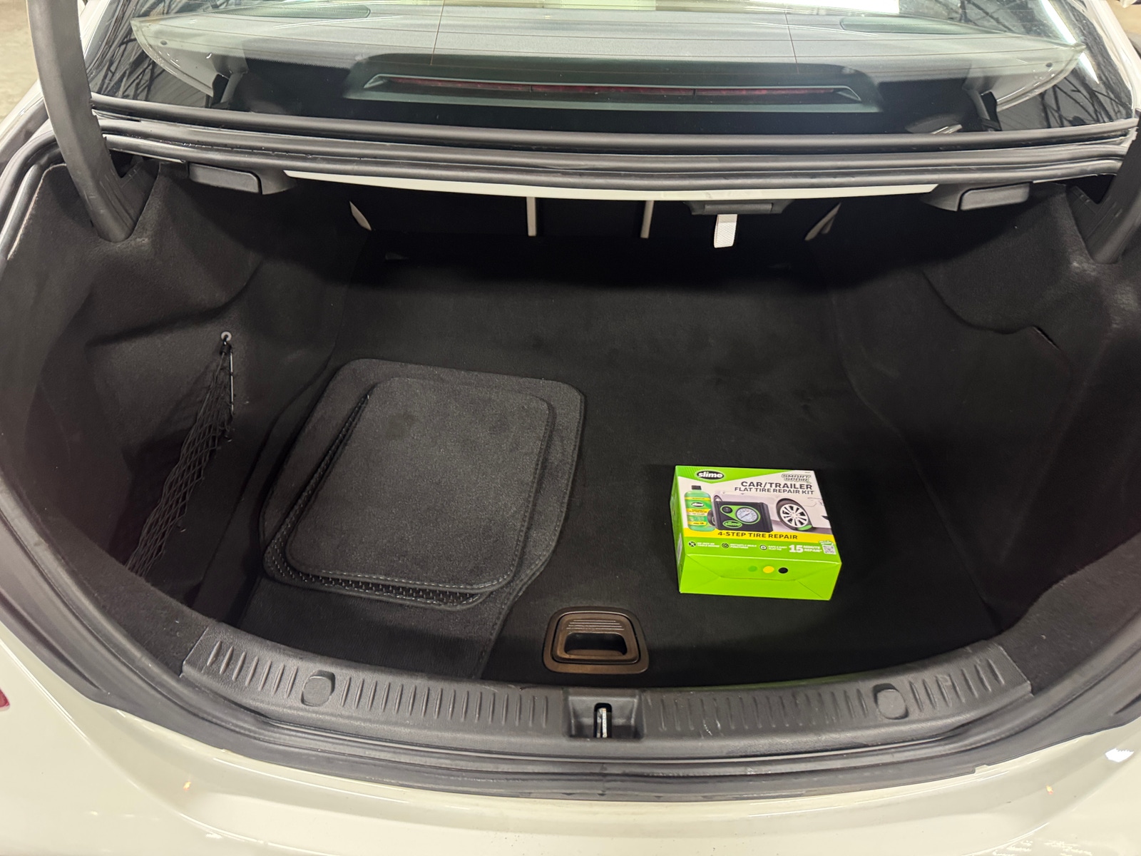 Thumbnail: 2017 Mercedes-Benz E-Class - 6