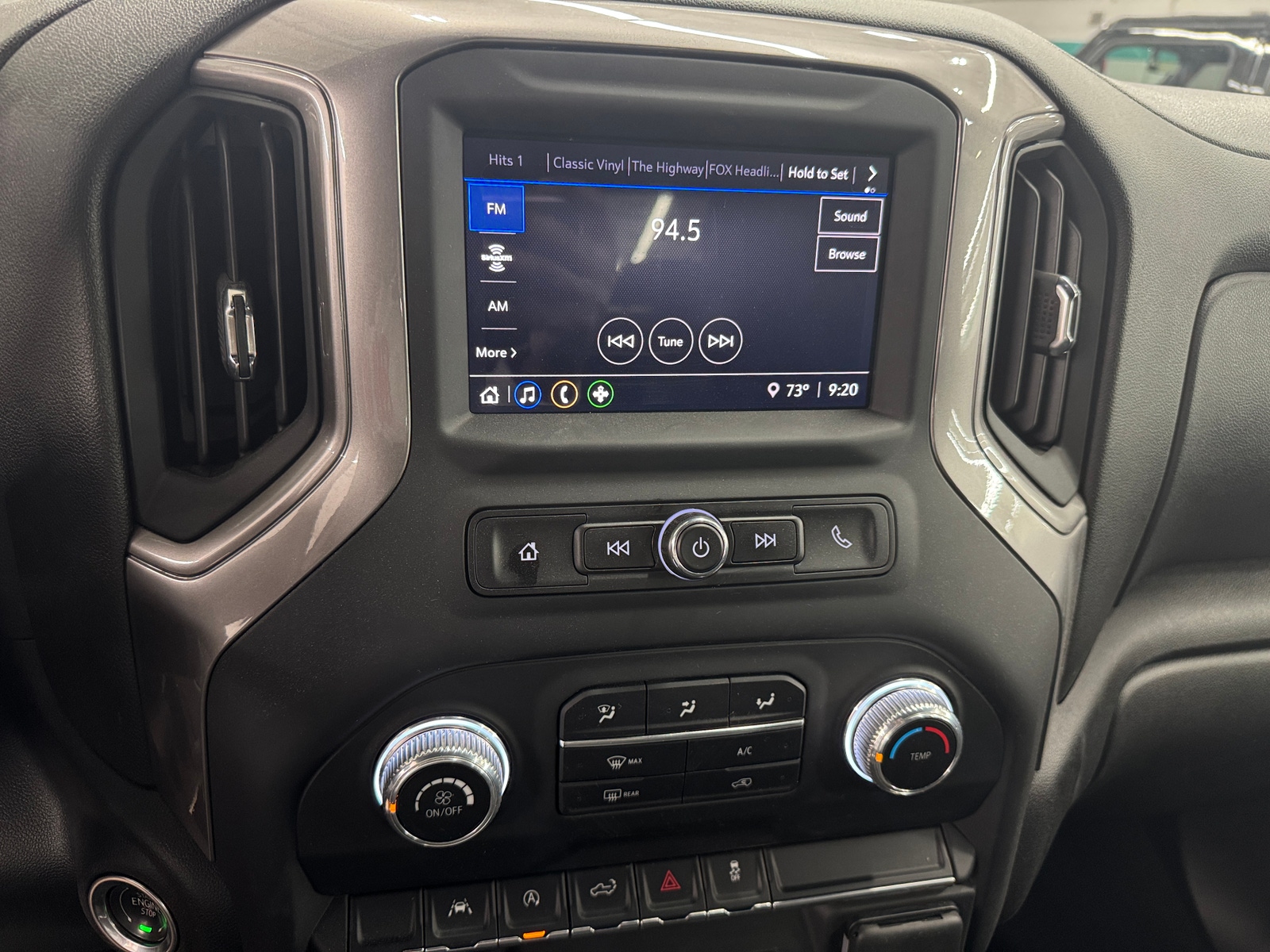 Thumbnail: 2024 GMC Sierra 1500 - 4