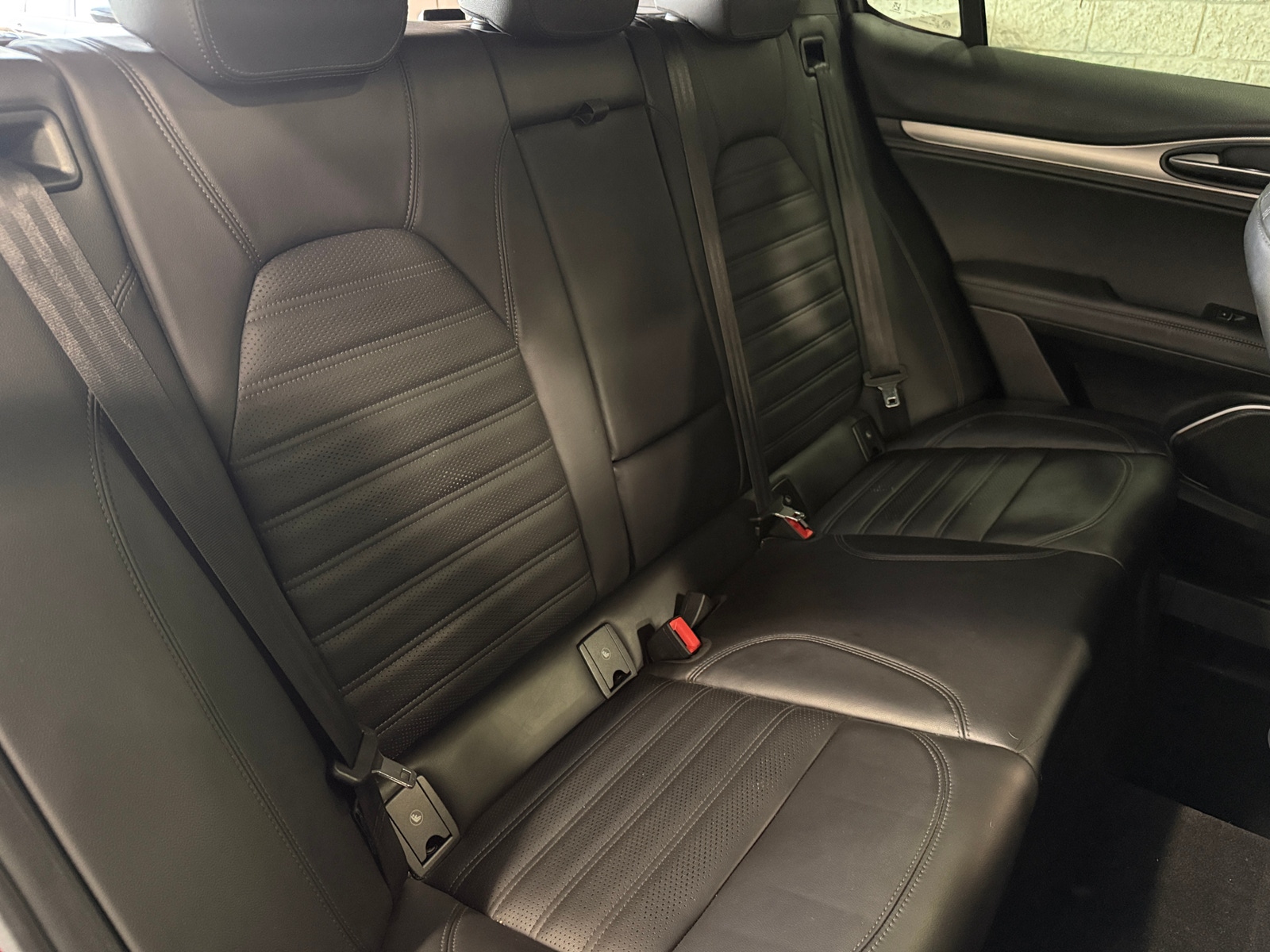 Thumbnail: 2019 Alfa Romeo Stelvio - 5