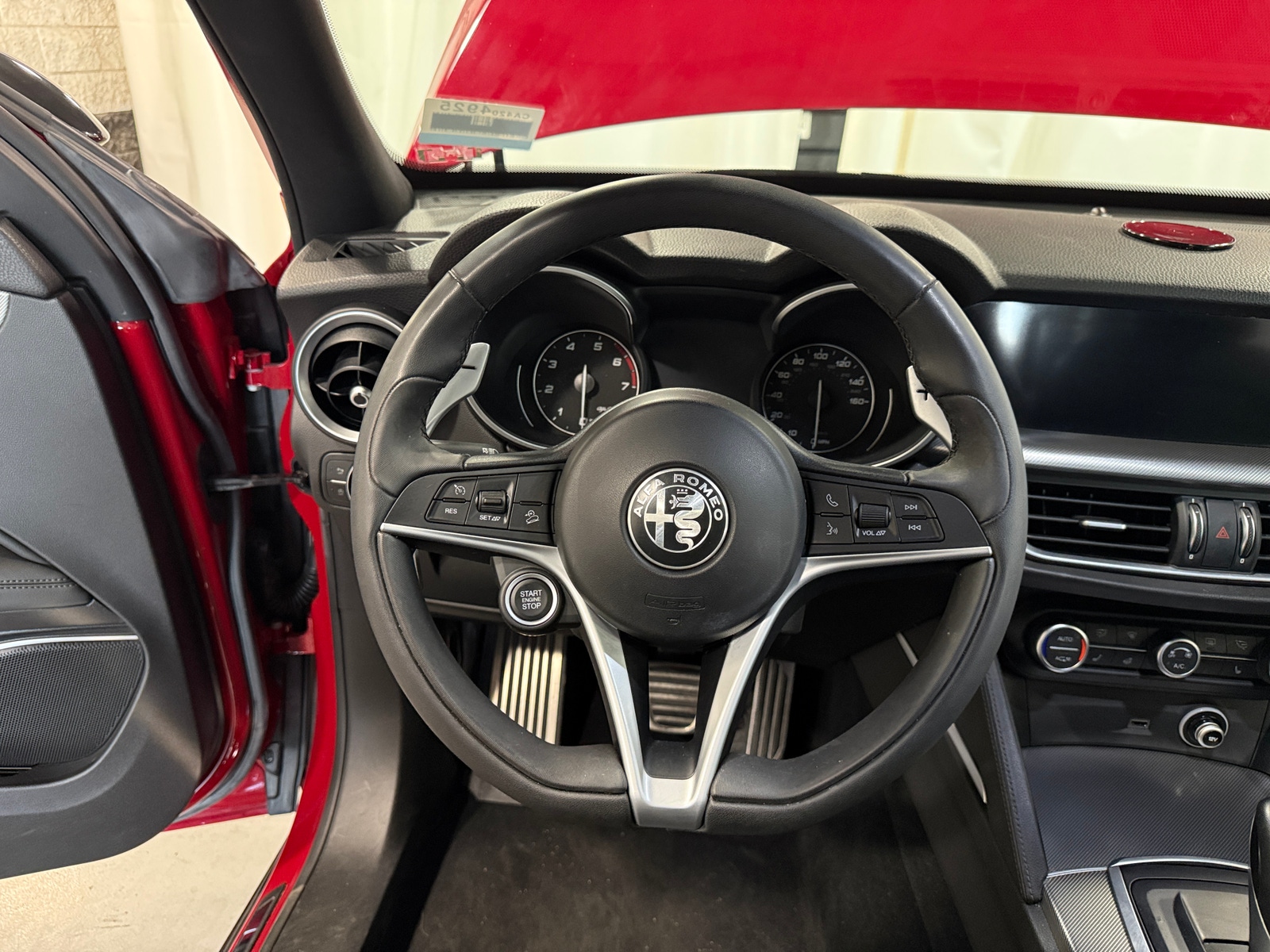 Thumbnail: 2019 Alfa Romeo Stelvio - 4