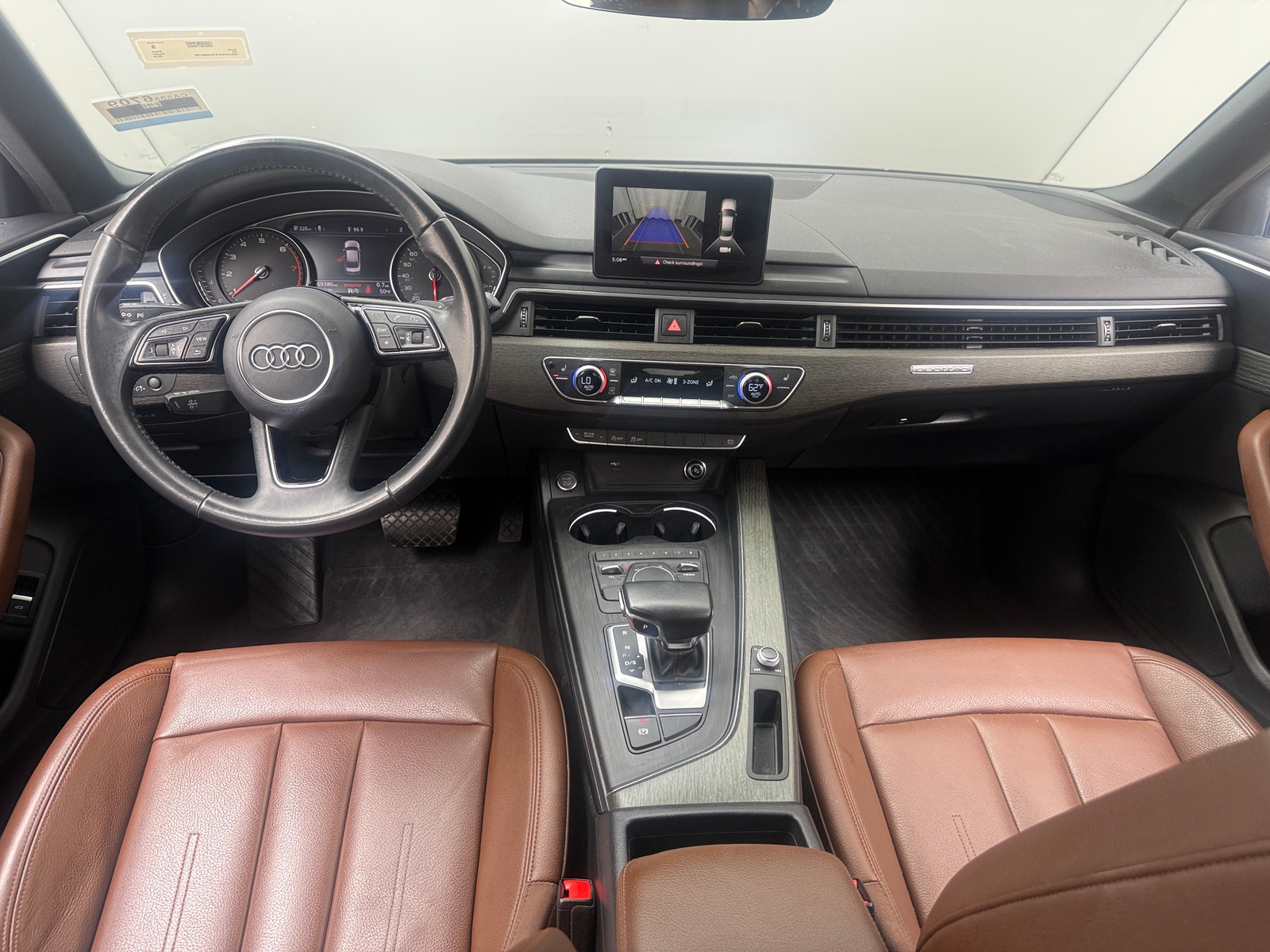 Thumbnail: 2019 Audi A4 - 2