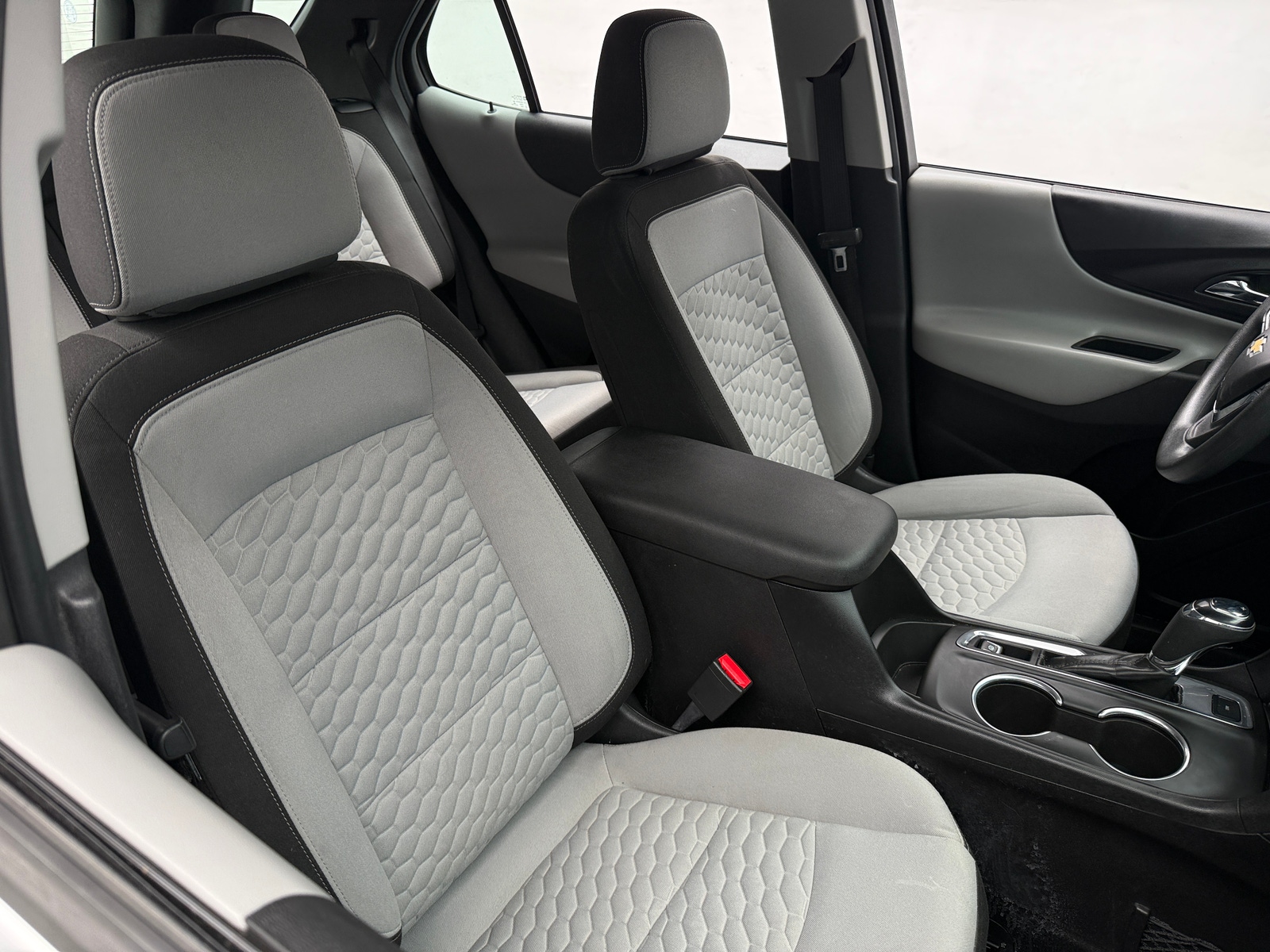 Thumbnail: 2018 Chevrolet Equinox - 2