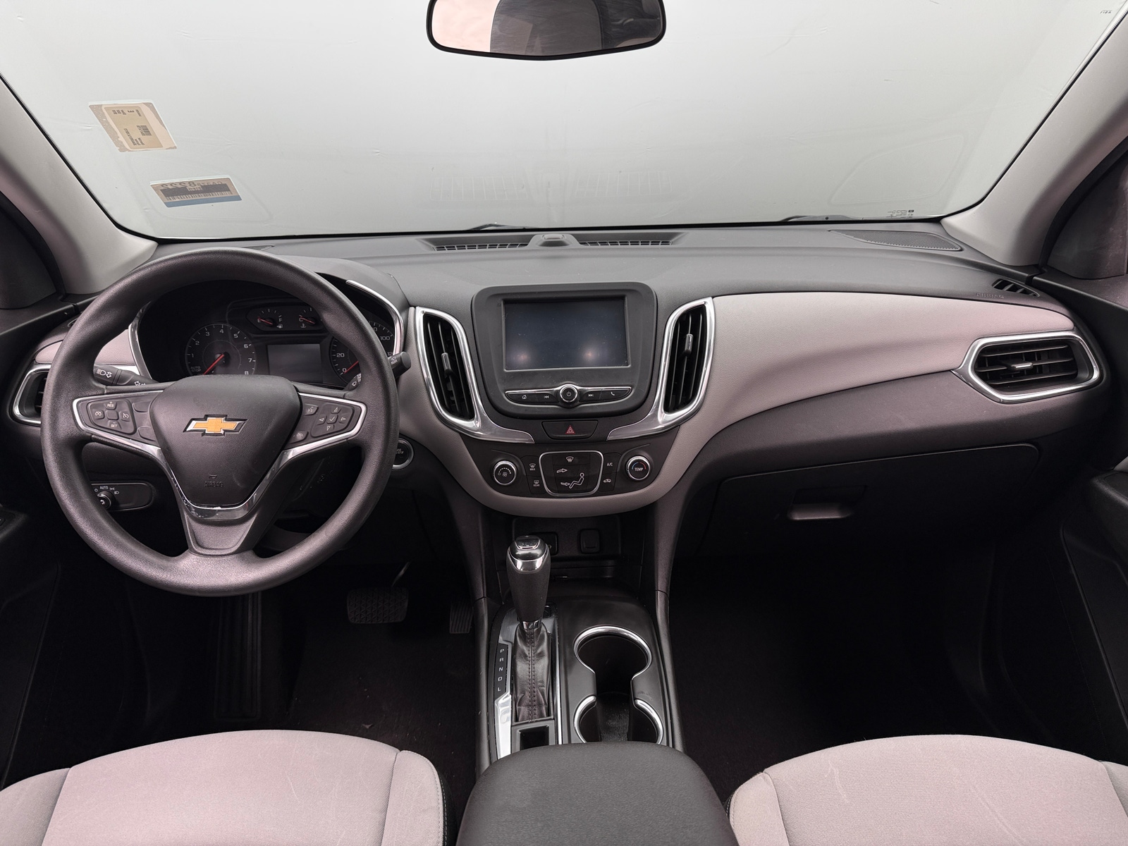 Thumbnail: 2018 Chevrolet Equinox - 3