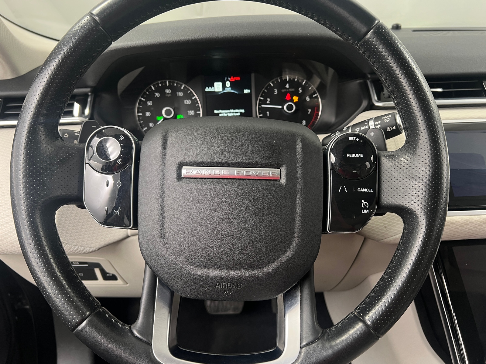 Thumbnail: 2020 Land Rover Range Rover Velar - 4