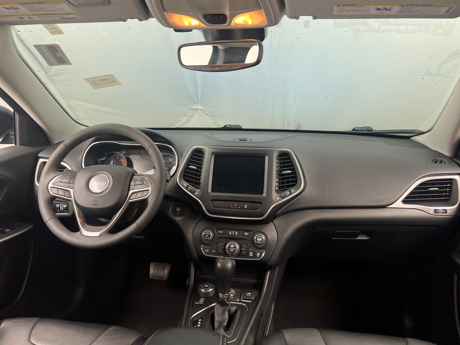 Thumbnail: 2022 Jeep Cherokee - 2