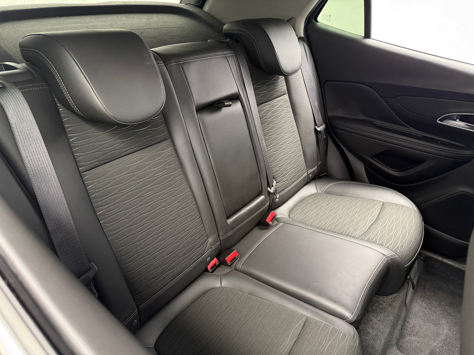 Thumbnail: 2016 Buick Encore - 6