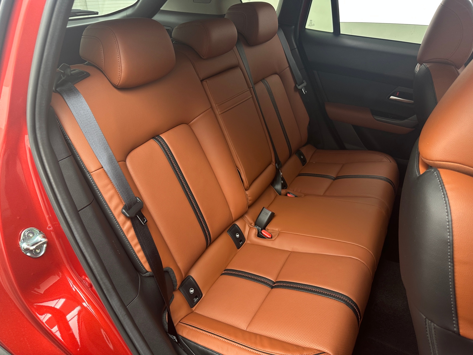 Thumbnail: 2025 Mazda CX-50 - 5