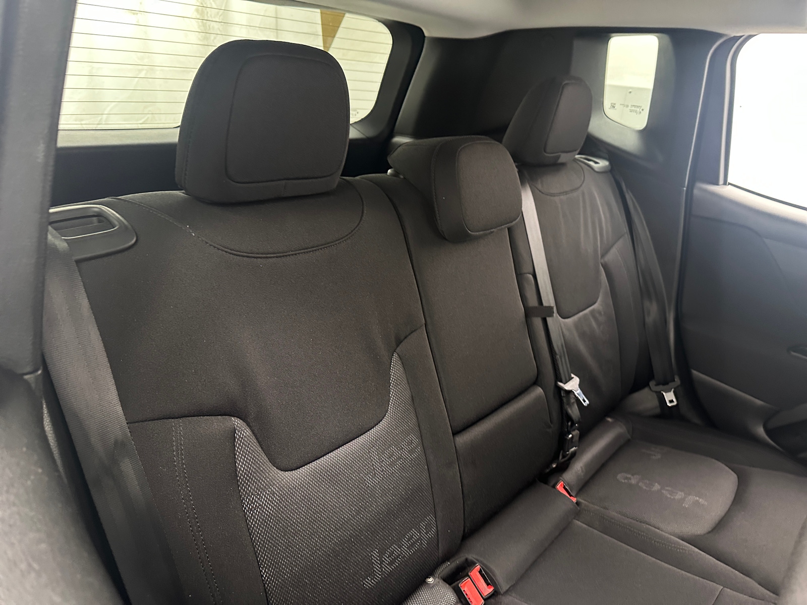 Thumbnail: 2017 Jeep Renegade - 5