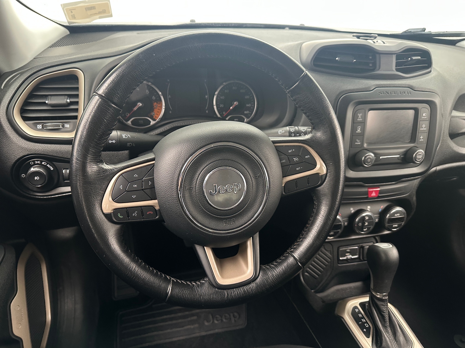 Thumbnail: 2017 Jeep Renegade - 4