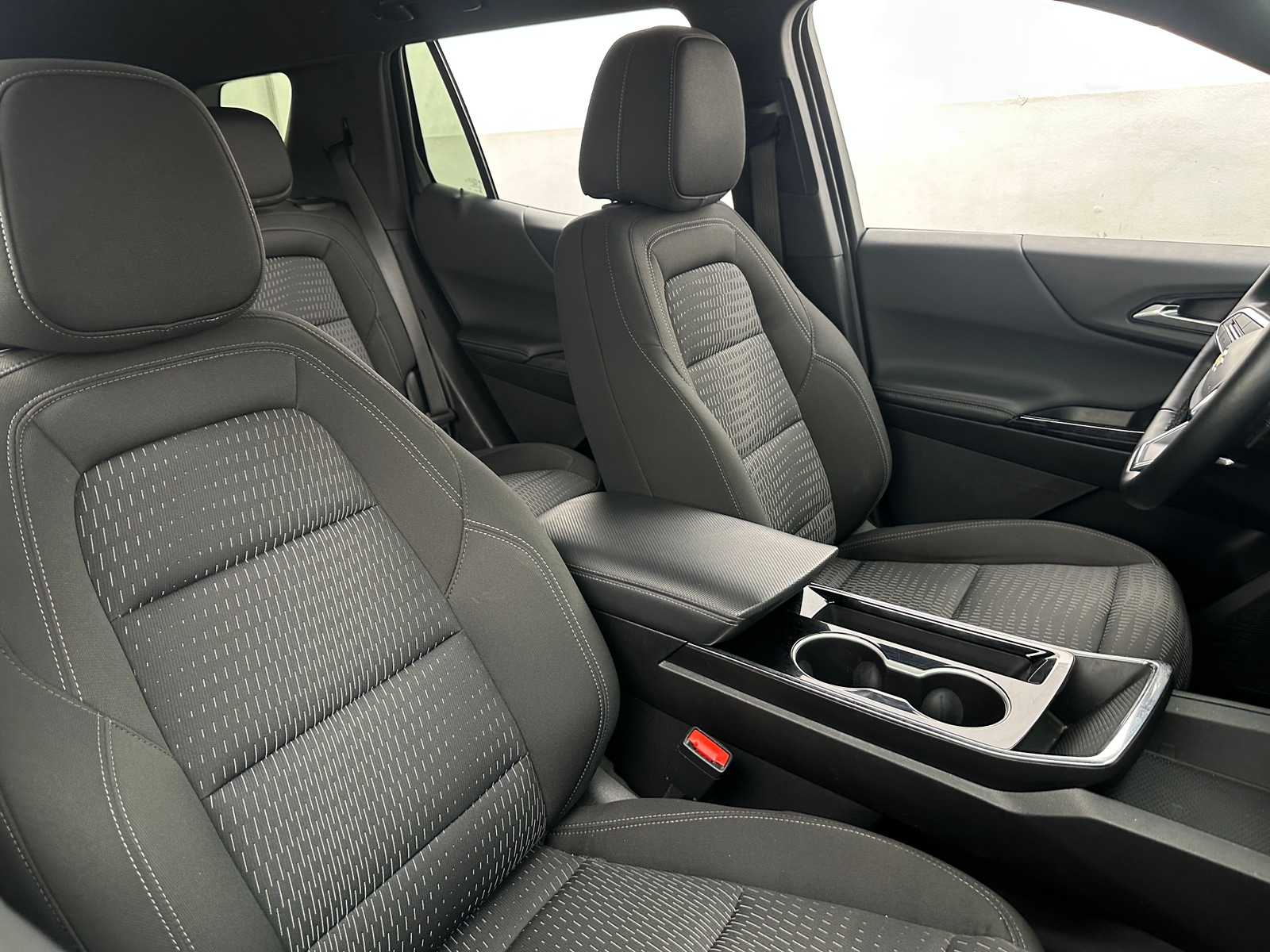 Thumbnail: 2025 Chevrolet Equinox - 2