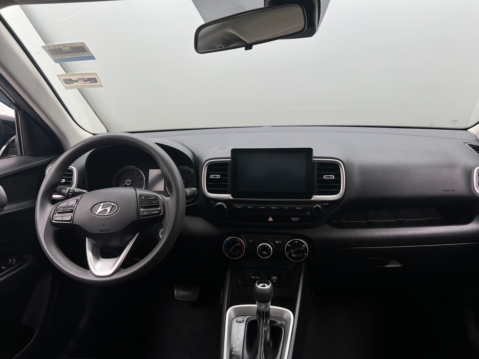 Thumbnail: 2020 Hyundai Venue - 3