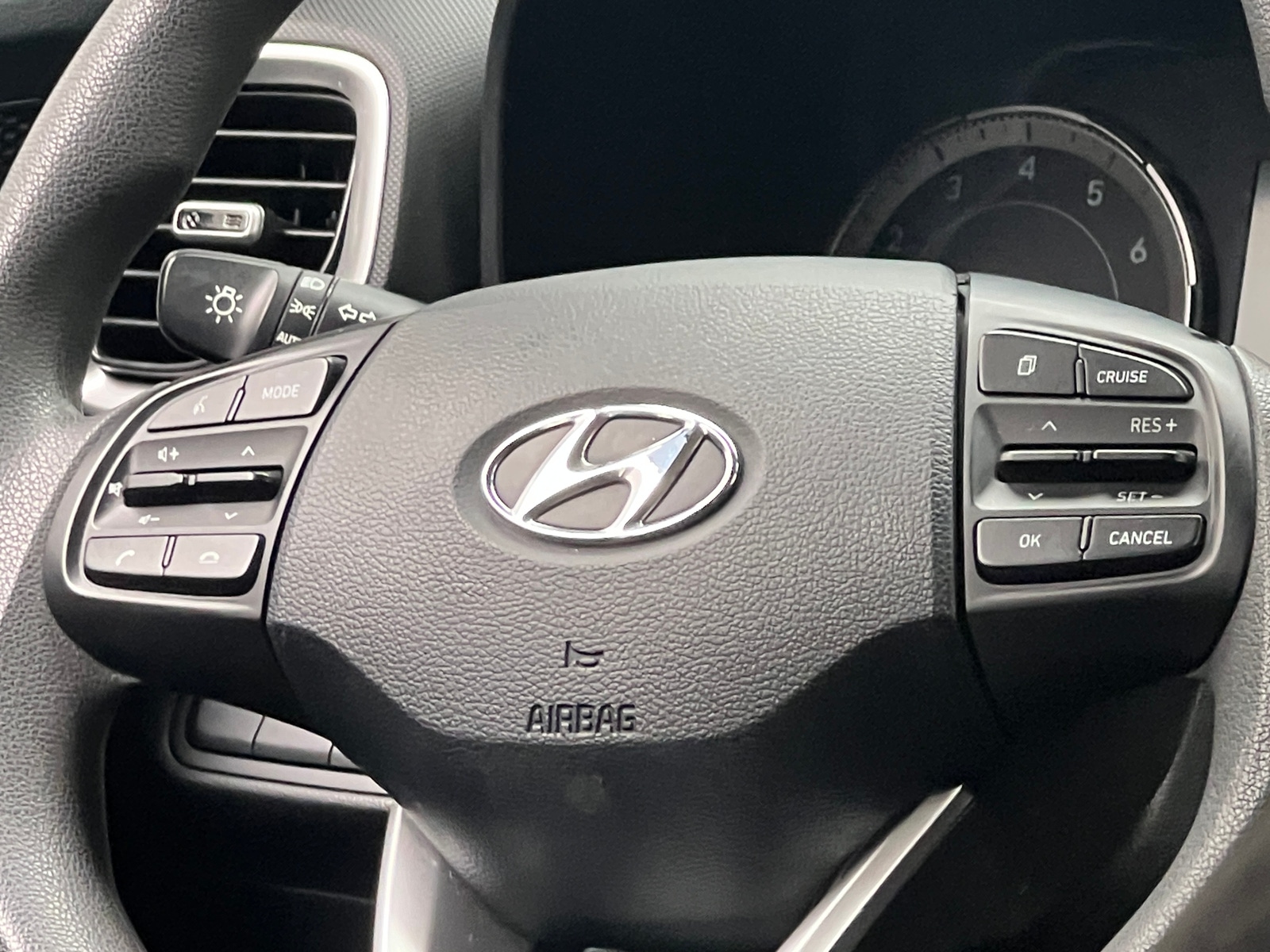 Thumbnail: 2020 Hyundai Venue - 5