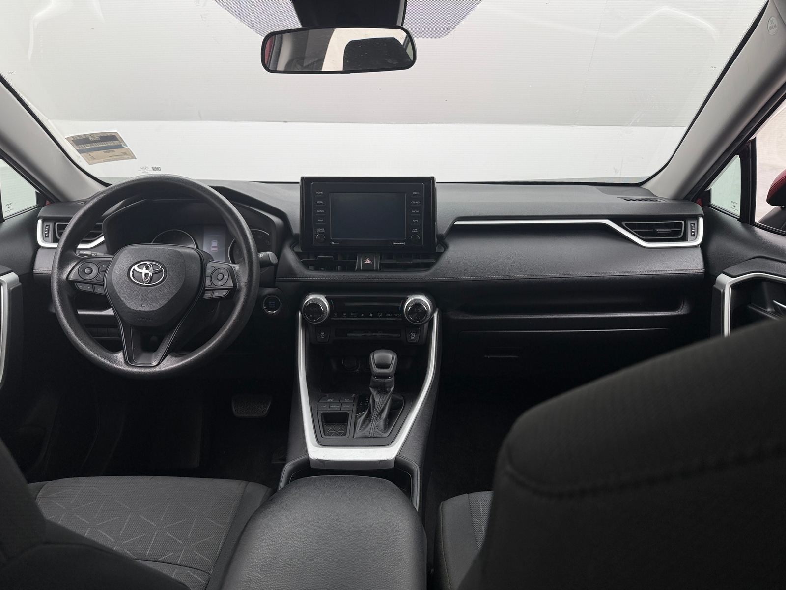 Thumbnail: 2021 Toyota RAV4 - 3