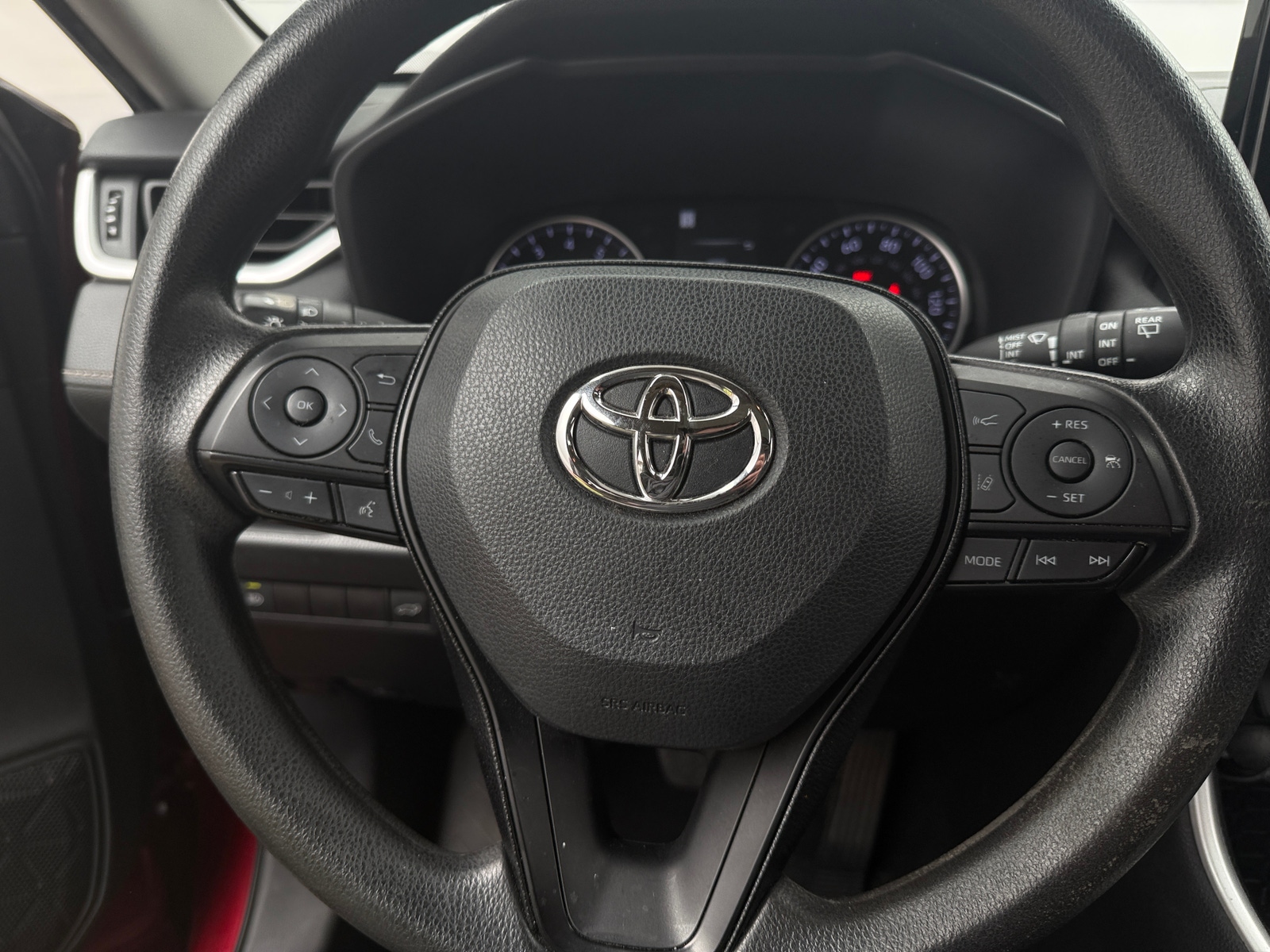 Thumbnail: 2021 Toyota RAV4 - 5