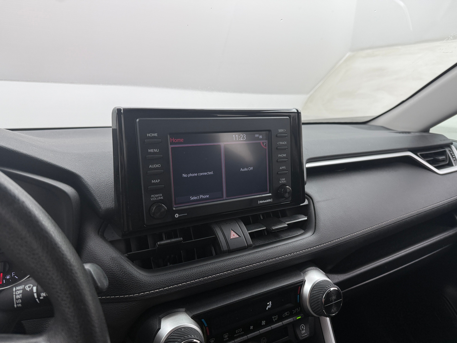 Thumbnail: 2021 Toyota RAV4 - 4