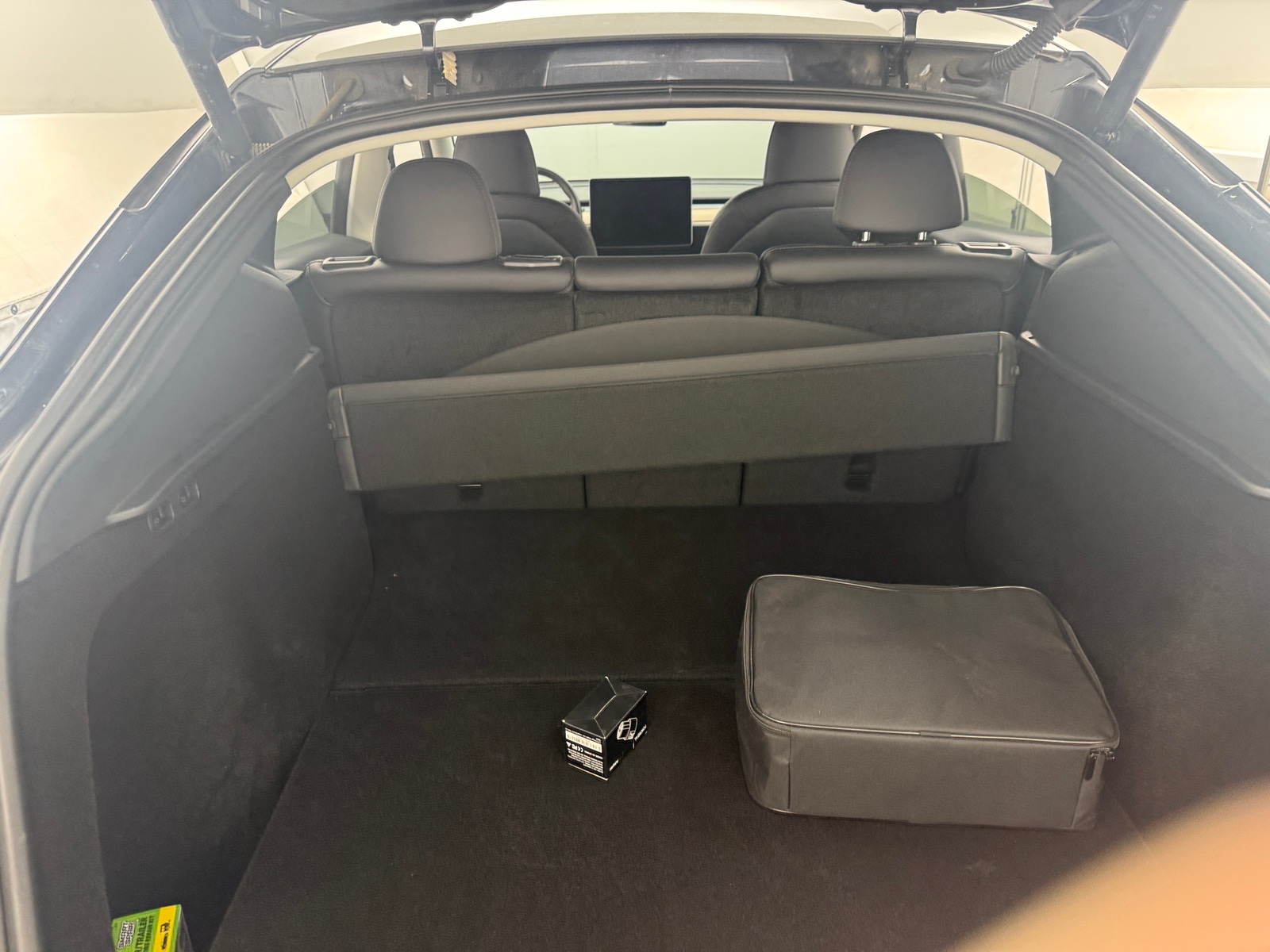 Thumbnail: 2025 Tesla Model Y - 6