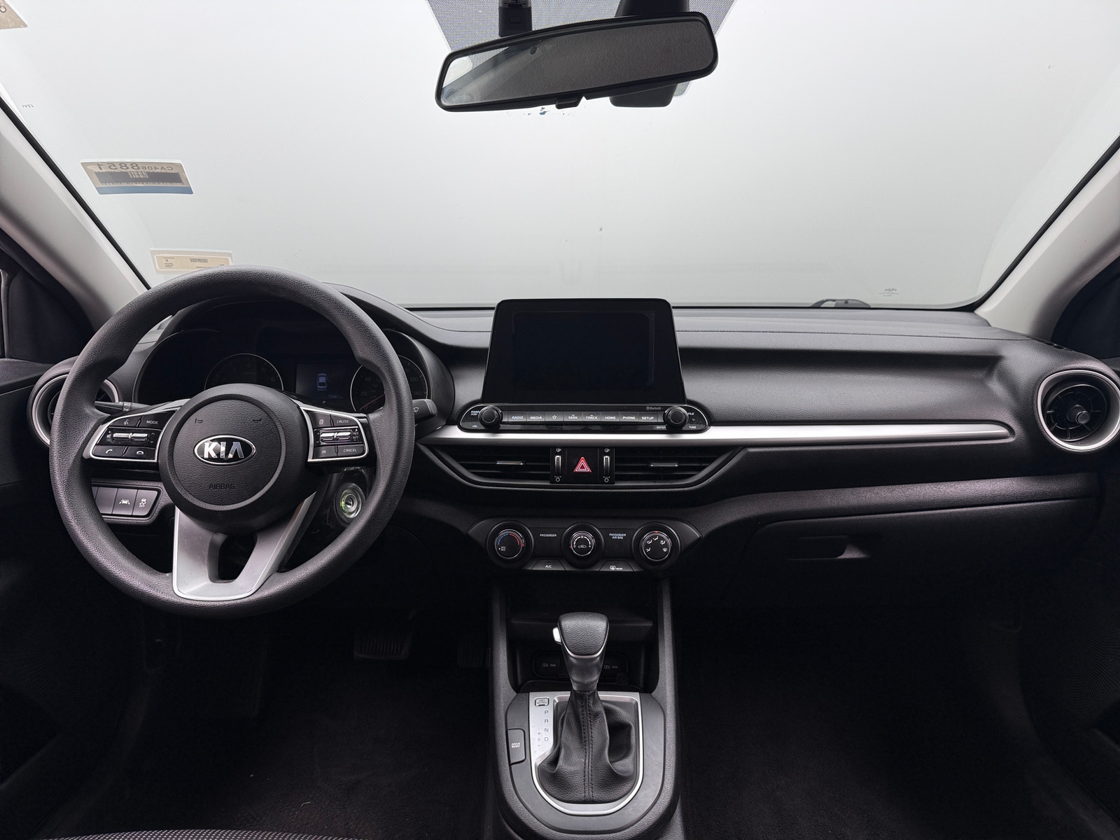 Thumbnail: 2020 Kia Forte - 3