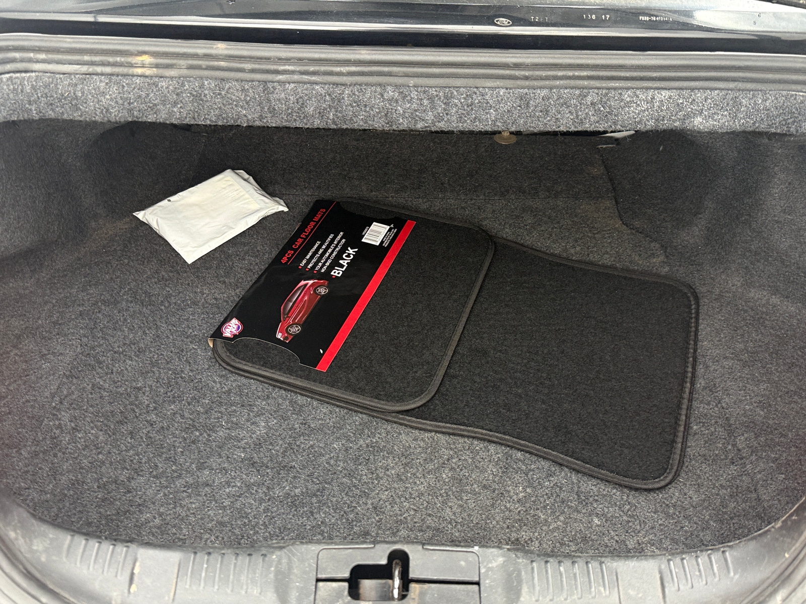 Thumbnail: 2017 Ford Mustang - 7