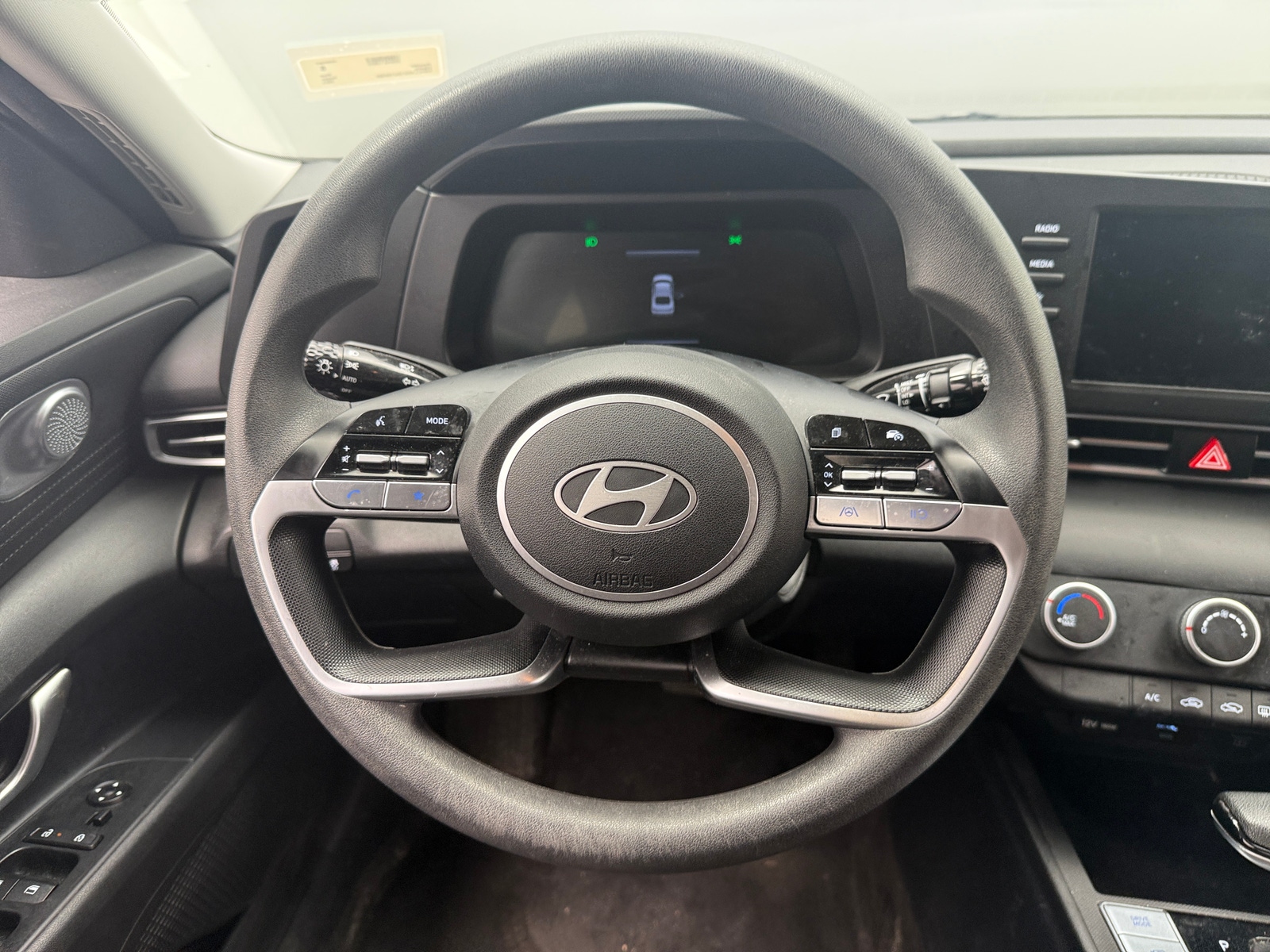 Thumbnail: 2024 Hyundai Elantra - 5