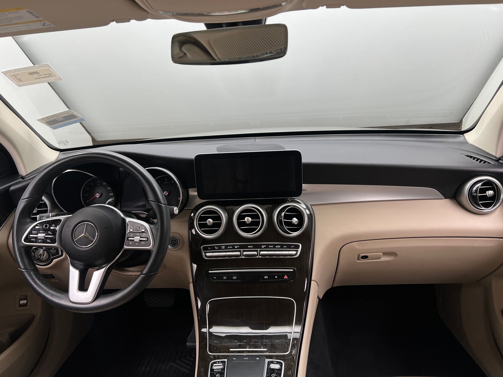 Thumbnail: 2021 Mercedes-Benz GLC - 2