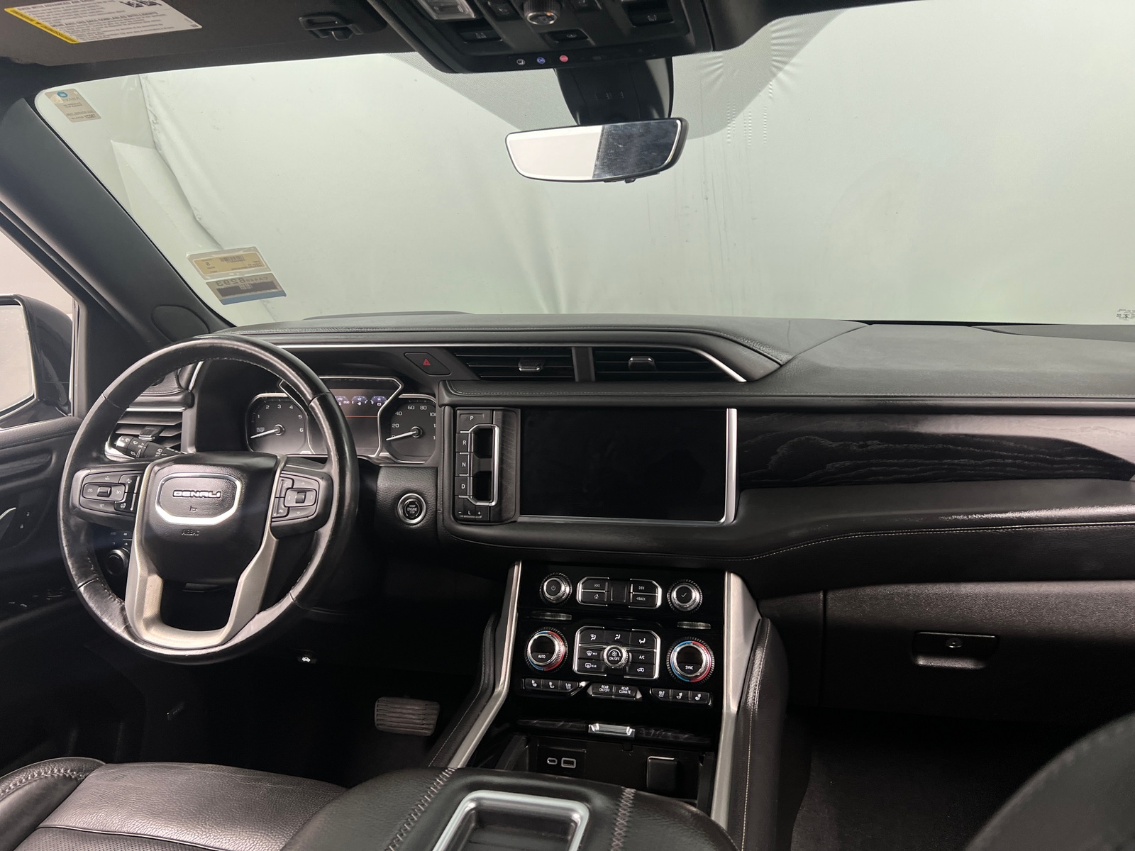 Thumbnail: 2021 GMC Yukon XL - 2