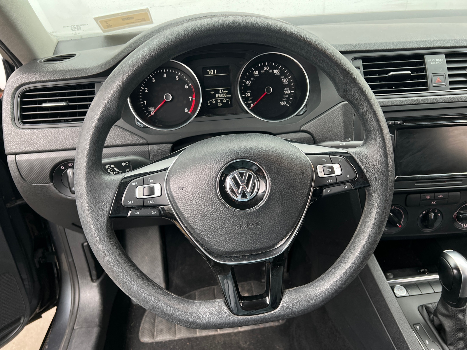Thumbnail: 2015 Volkswagen Jetta - 5