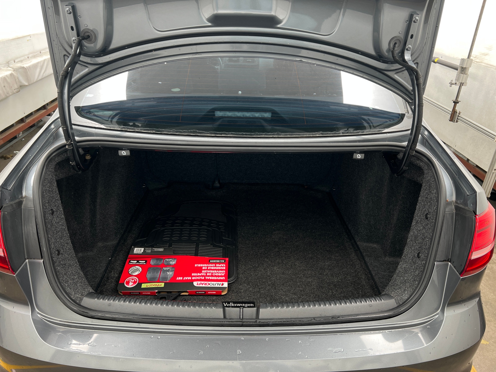 Thumbnail: 2015 Volkswagen Jetta - 7