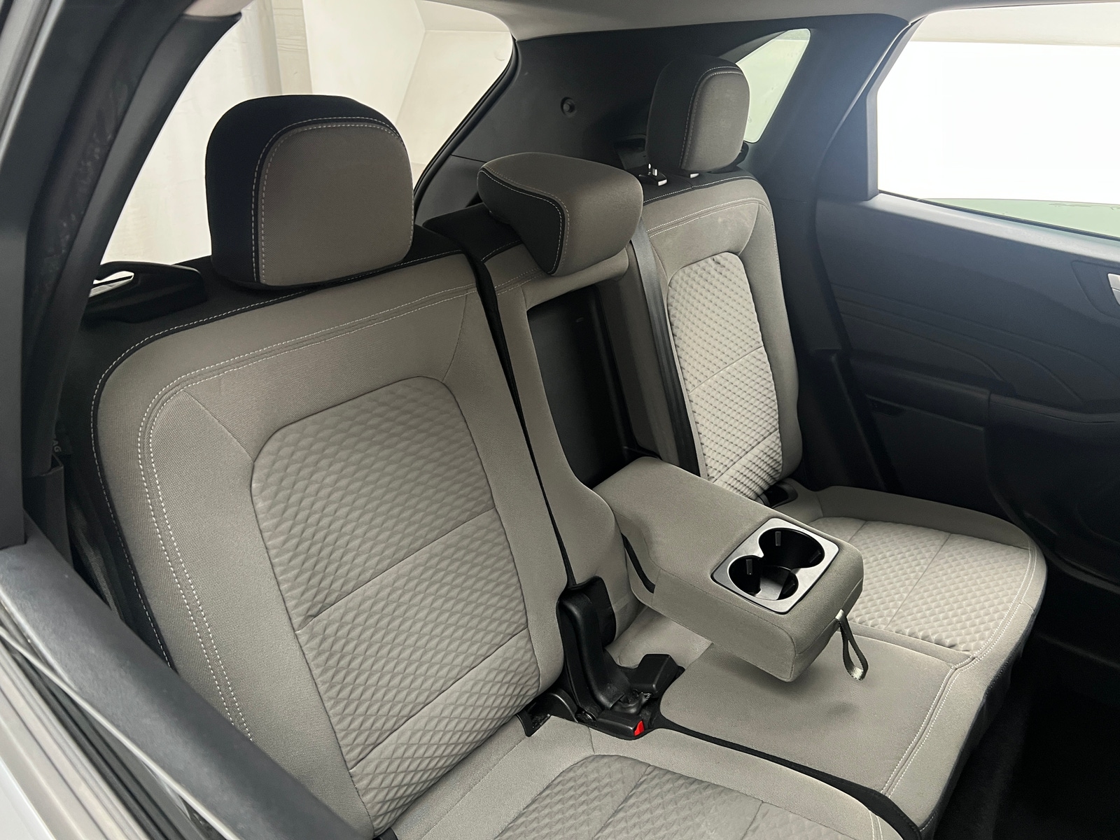 Thumbnail: 2021 Ford Escape - 6