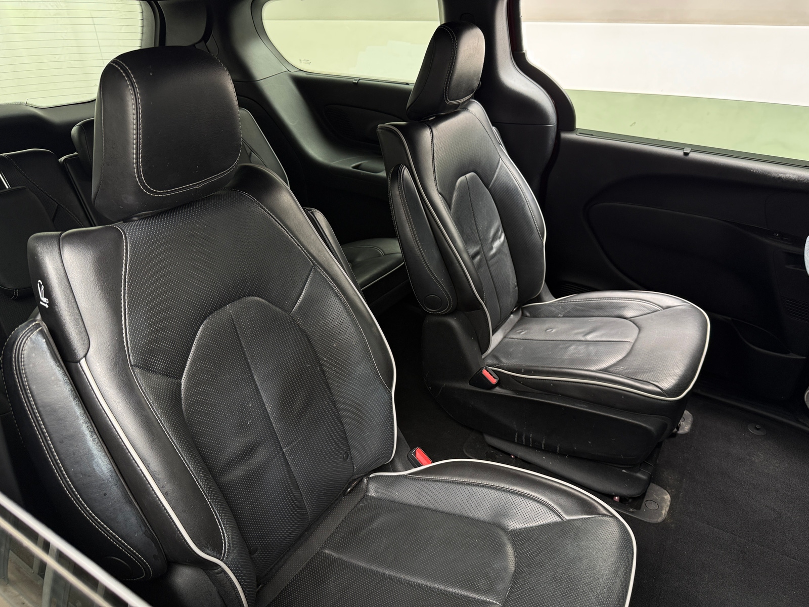 Thumbnail: 2021 Chrysler Pacifica - 5