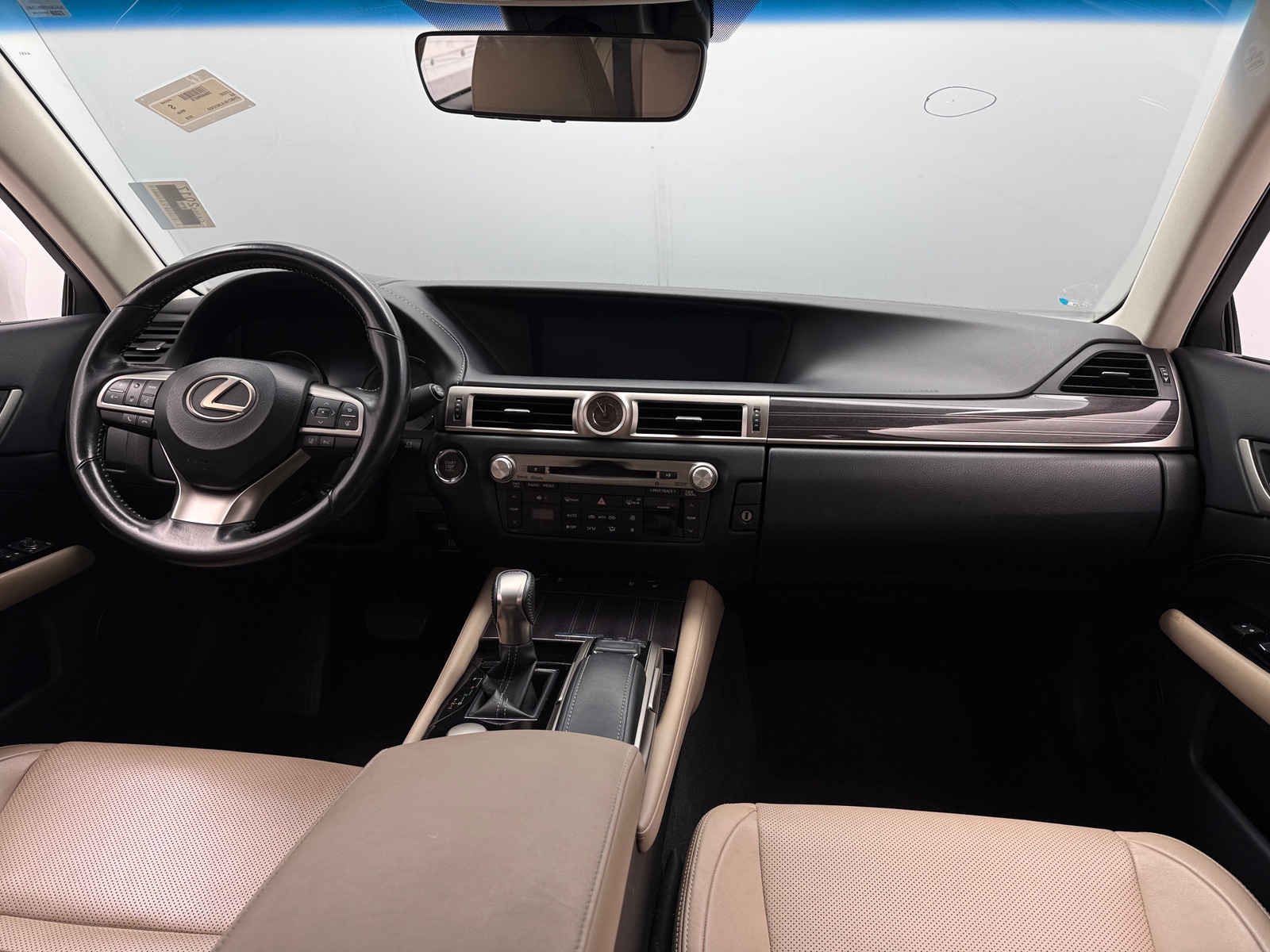 Thumbnail: 2018 Lexus GS - 2