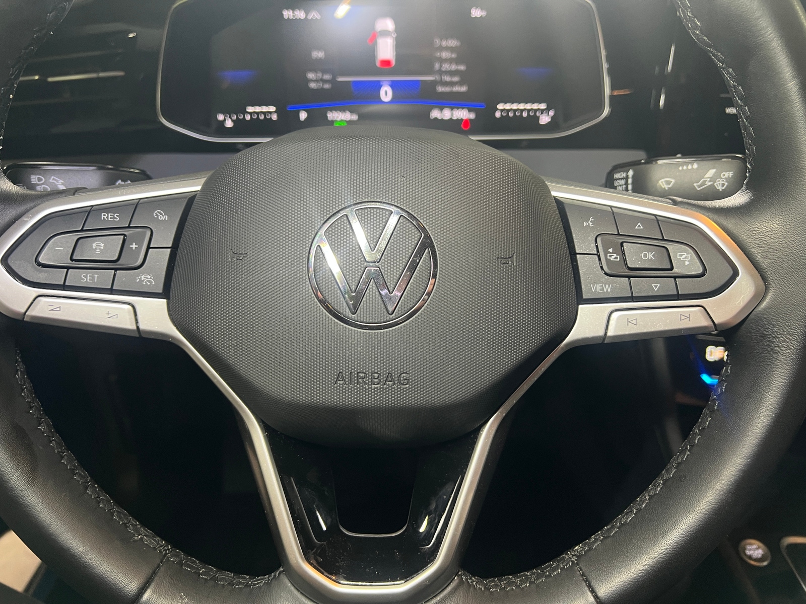 Thumbnail: 2025 Volkswagen Jetta - 4