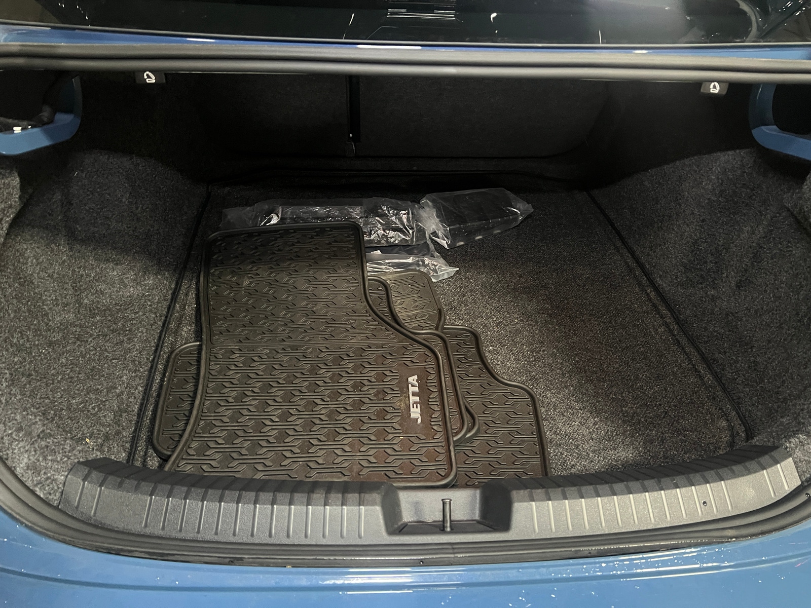 Thumbnail: 2025 Volkswagen Jetta - 6