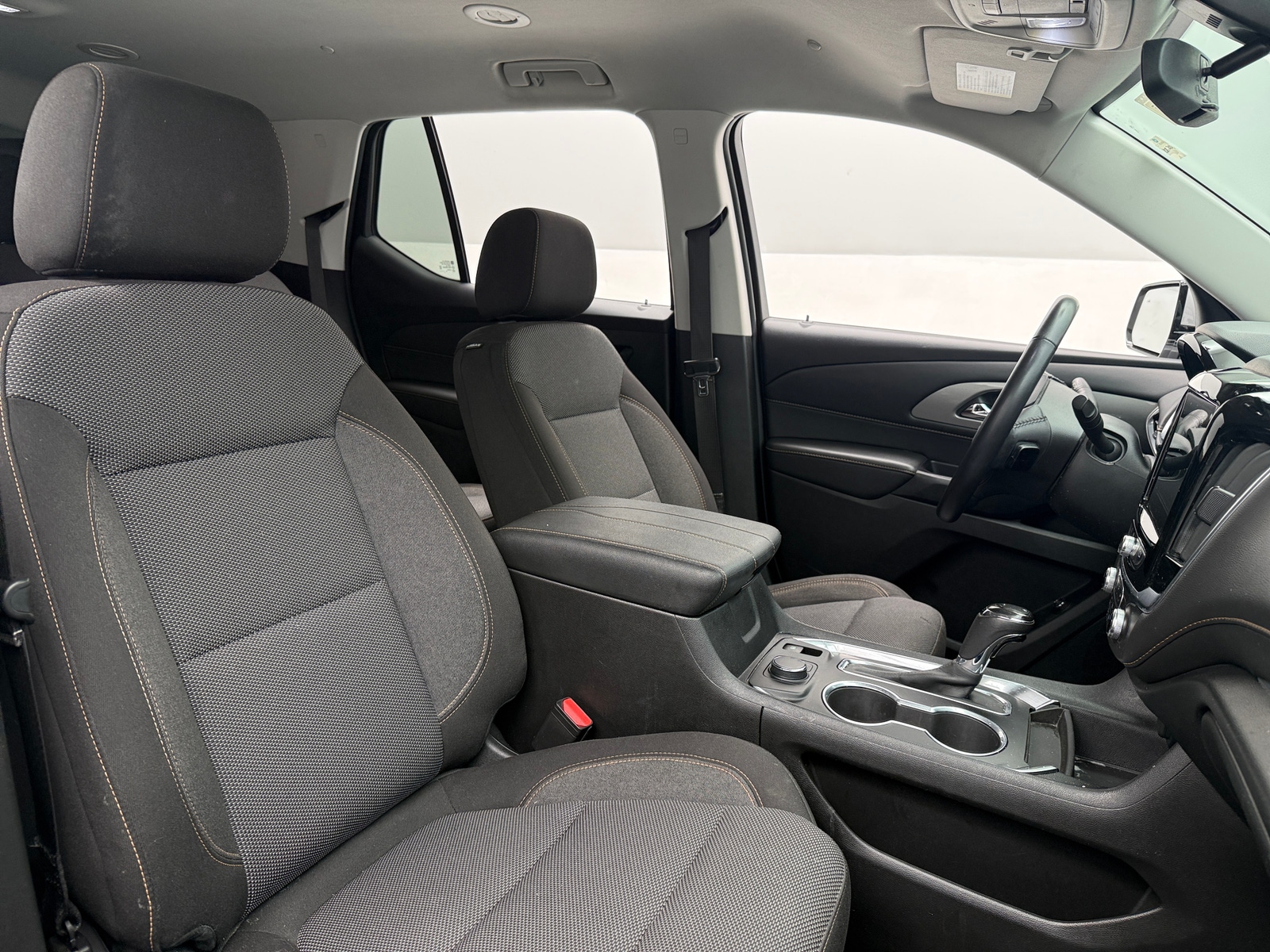 Thumbnail: 2020 Chevrolet Traverse - 2