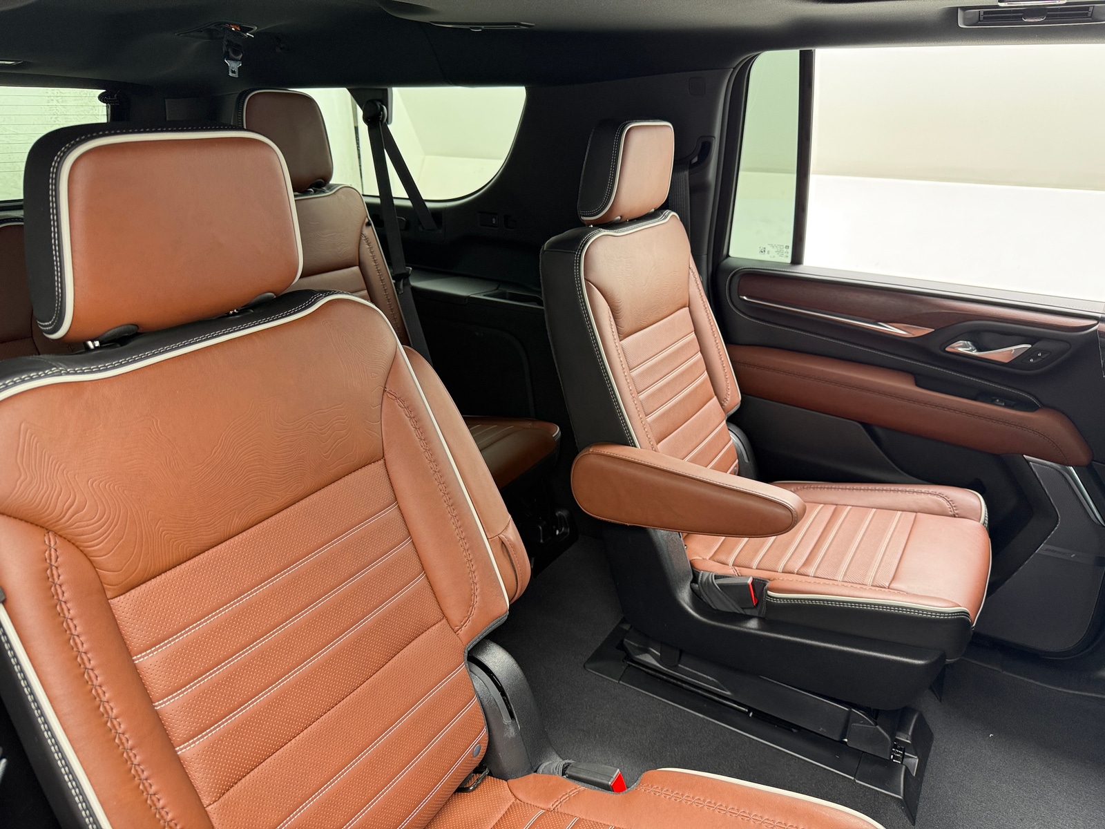 Thumbnail: 2024 GMC Yukon XL - 5