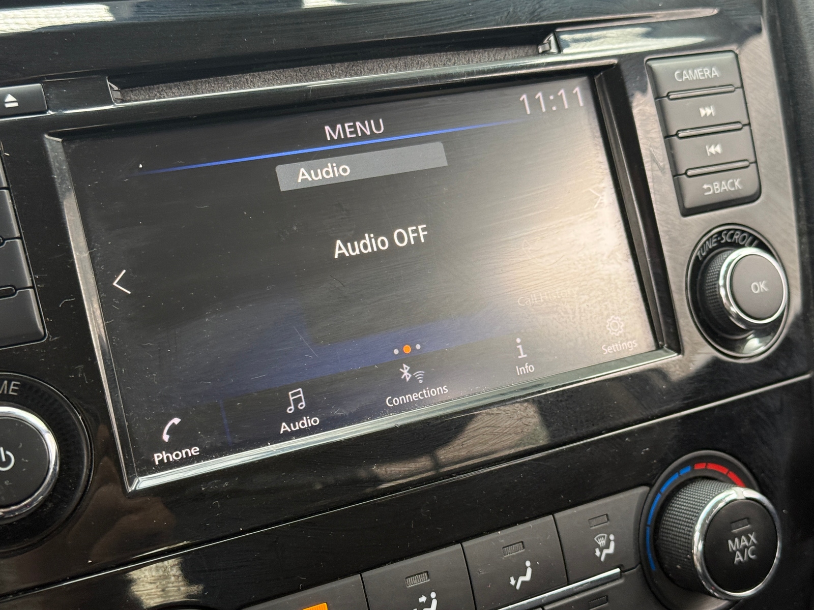 Thumbnail: 2019 Nissan Rogue - 4