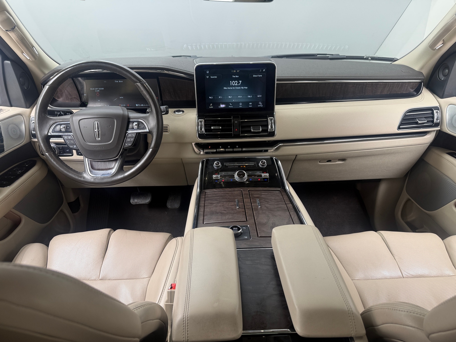 Thumbnail: 2020 Lincoln Navigator - 2