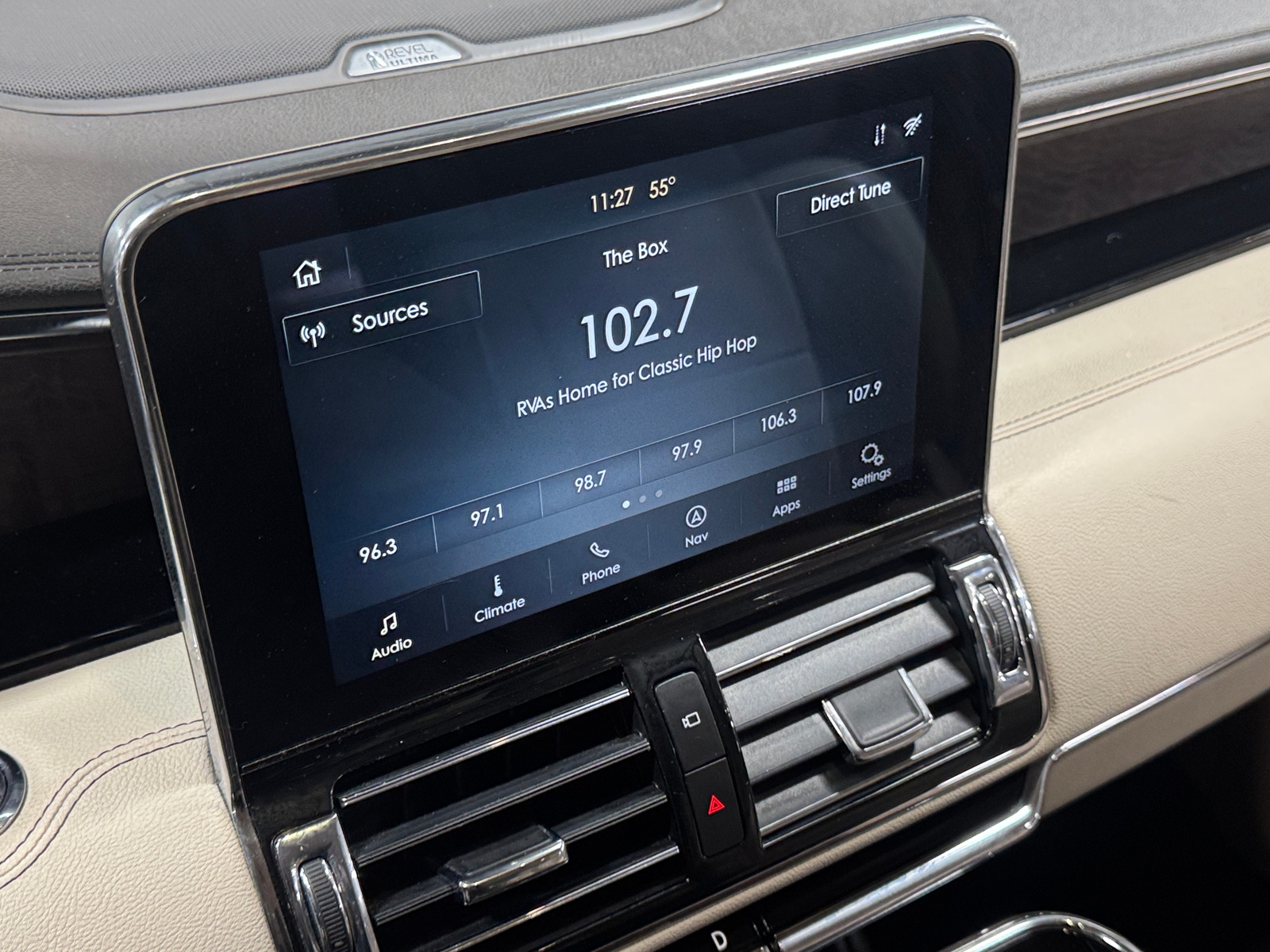 Thumbnail: 2020 Lincoln Navigator - 3