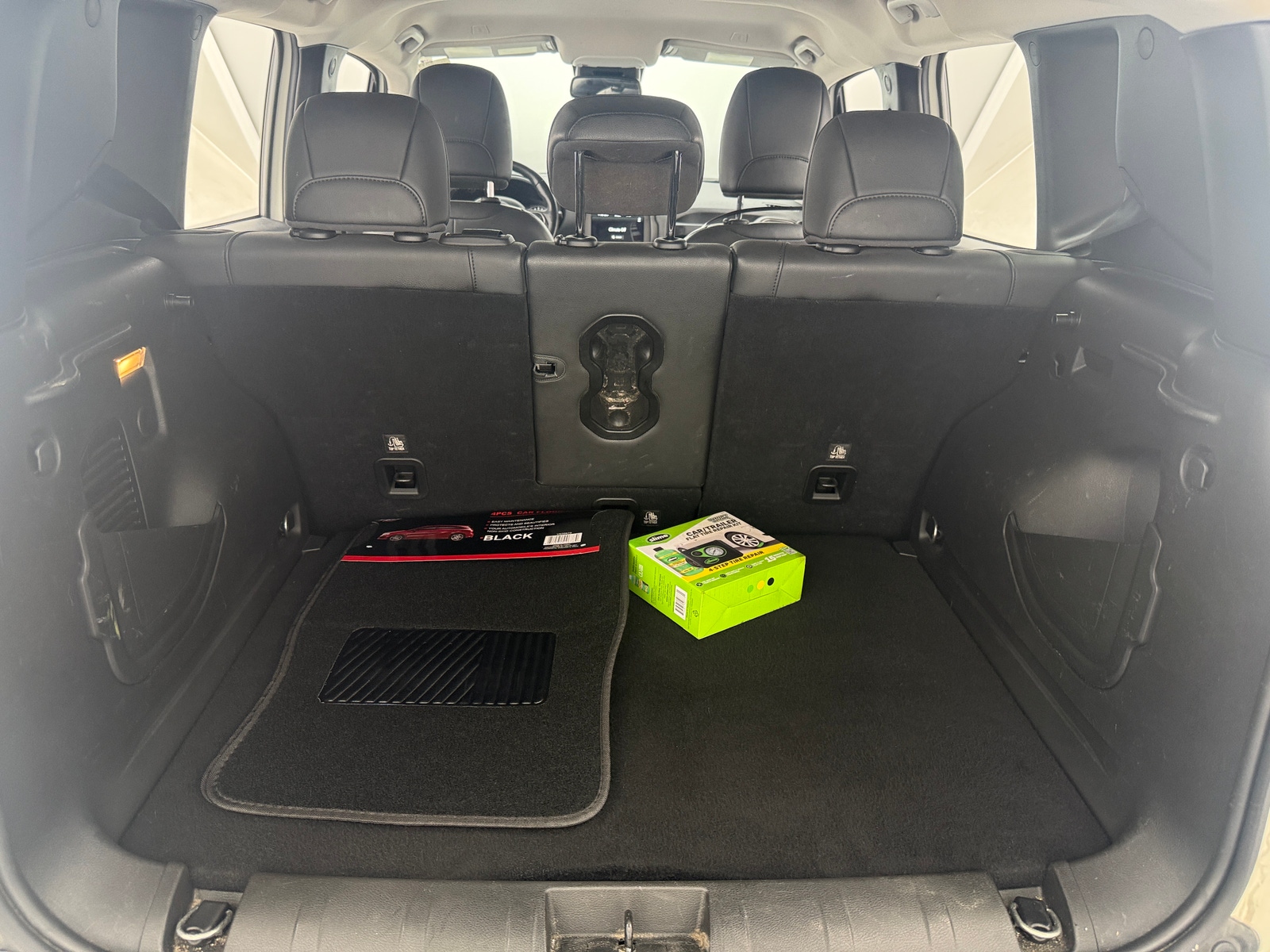 Thumbnail: 2021 Jeep Renegade - 6