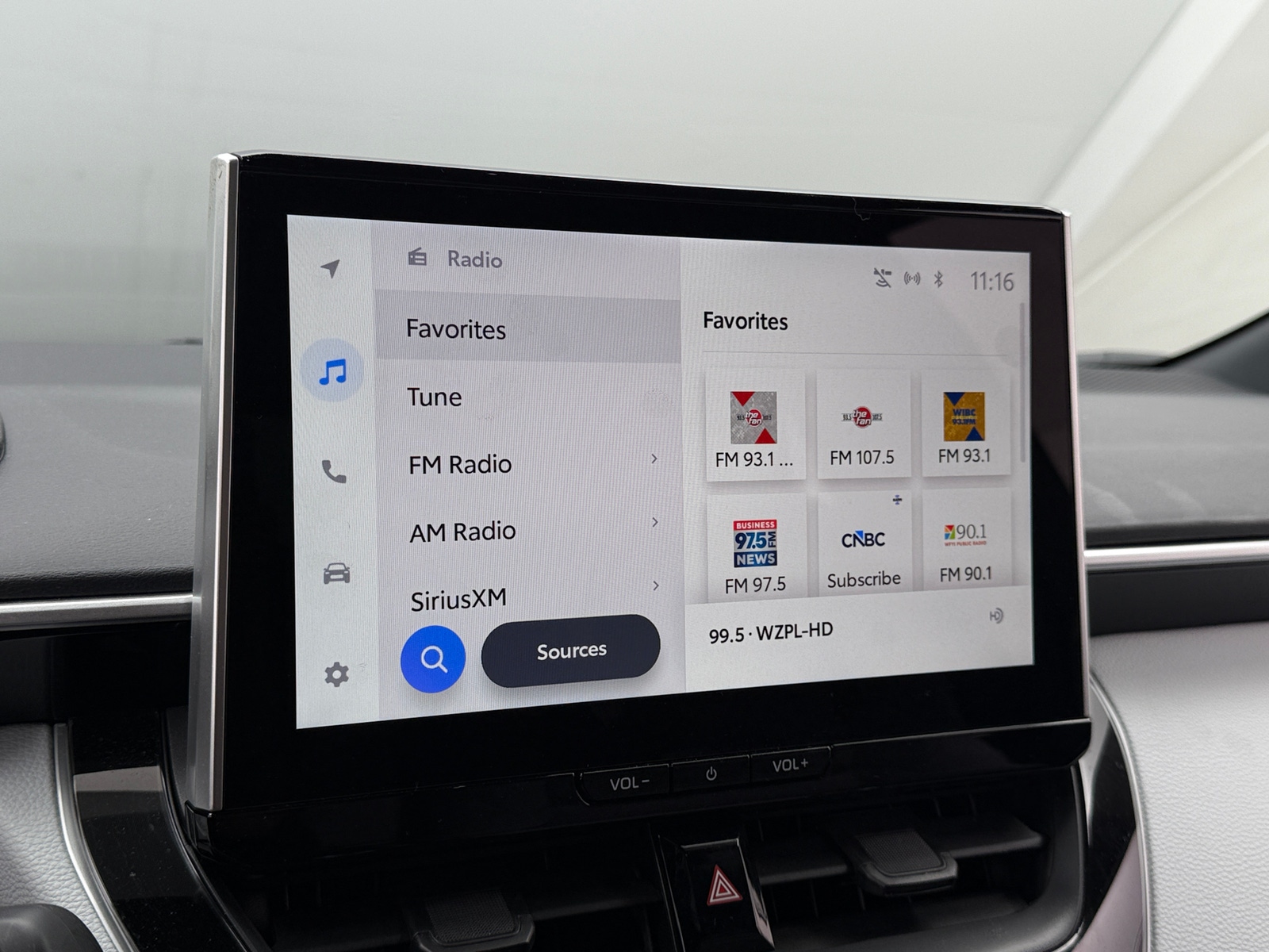 Thumbnail: 2025 Toyota Corolla - 4