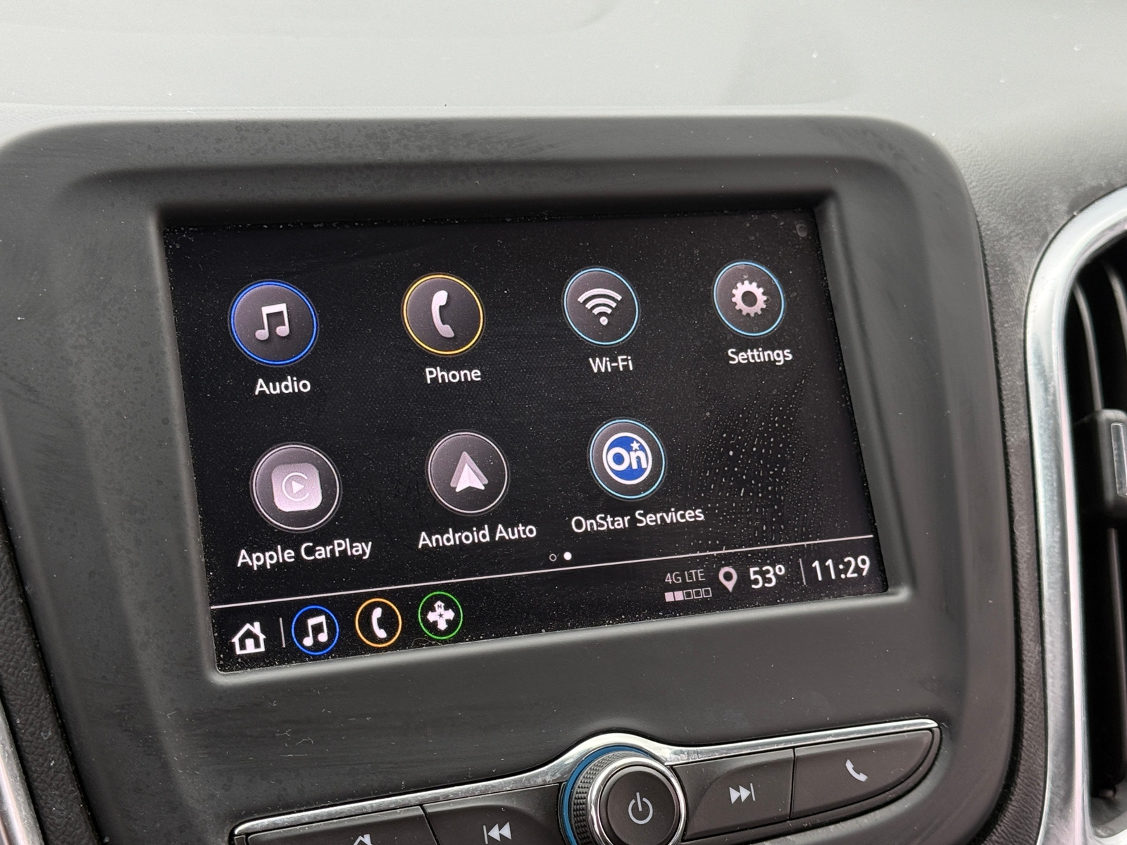 Thumbnail: 2022 Chevrolet Equinox - 4