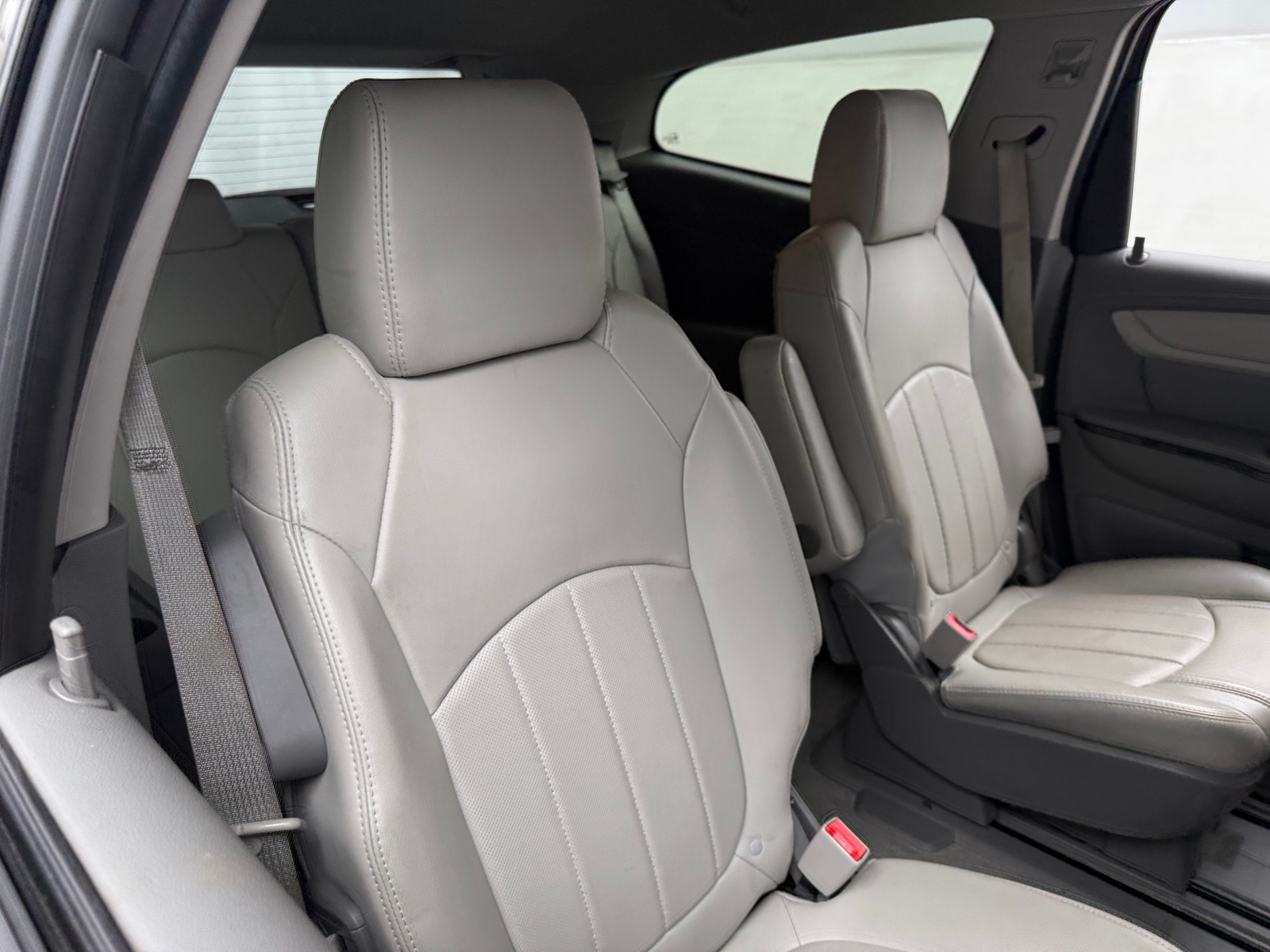 Thumbnail: 2017 Chevrolet Traverse - 5