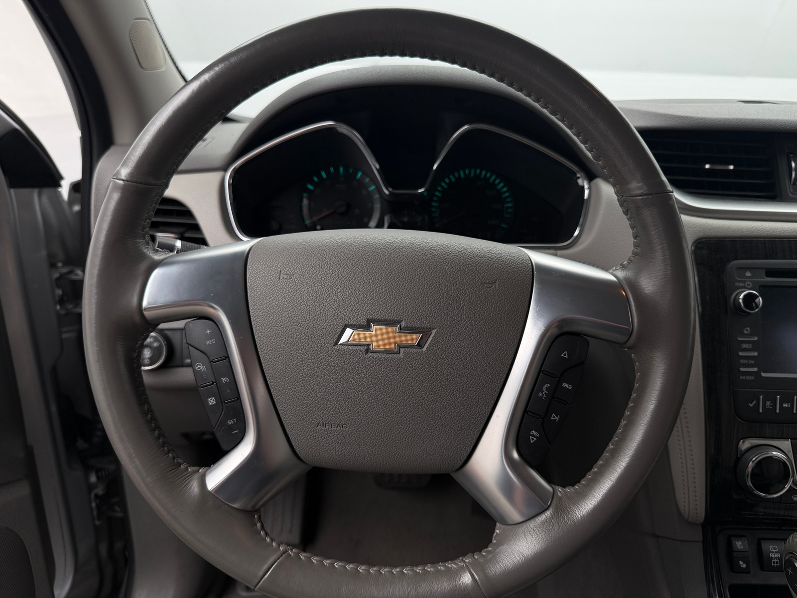 Thumbnail: 2017 Chevrolet Traverse - 4