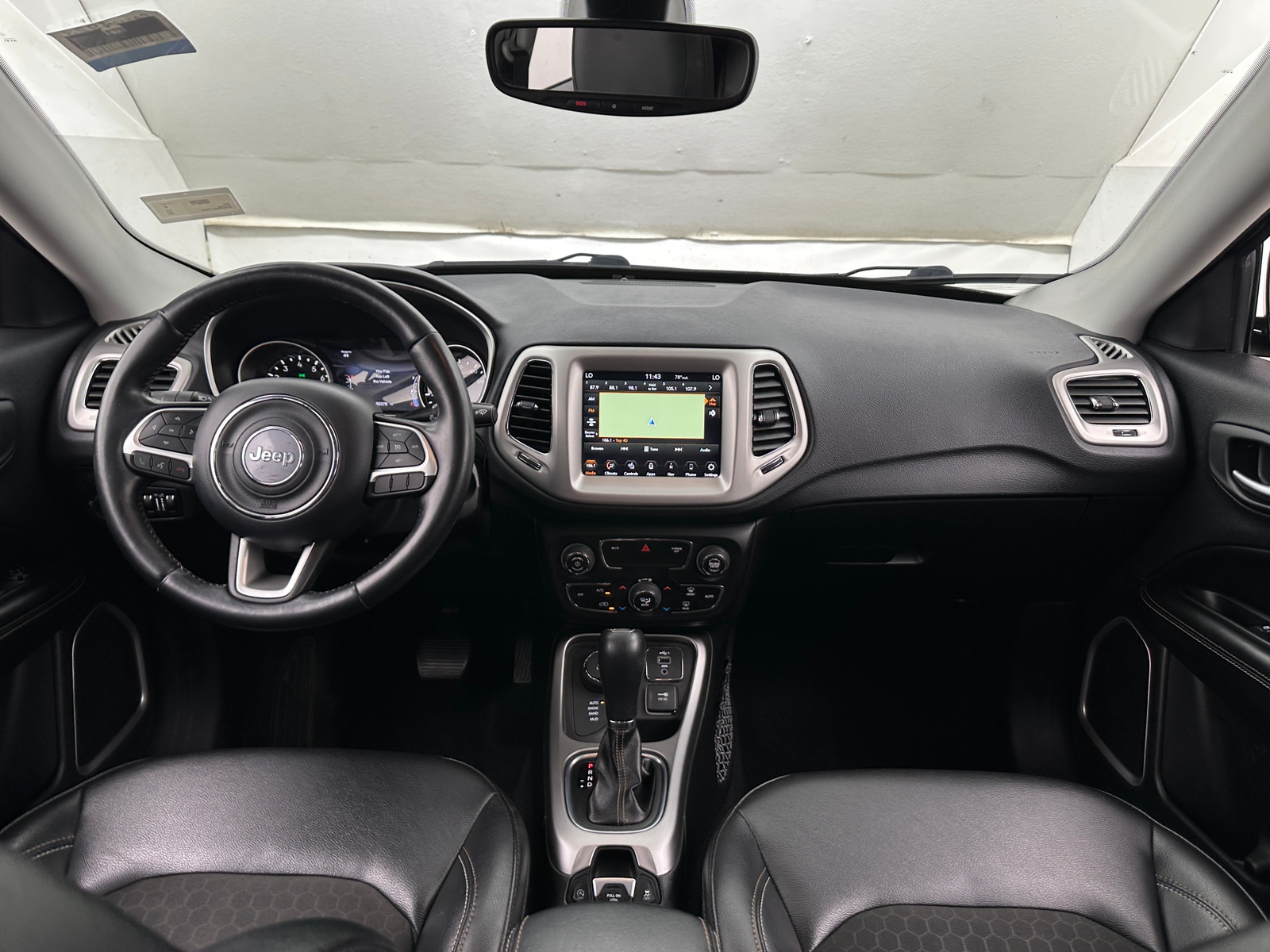 Thumbnail: 2020 Jeep Compass - 3