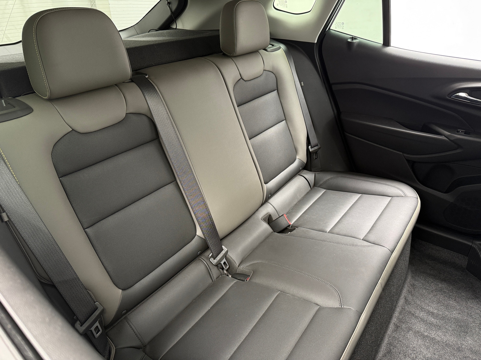 Thumbnail: 2025 Chevrolet Trax - 5