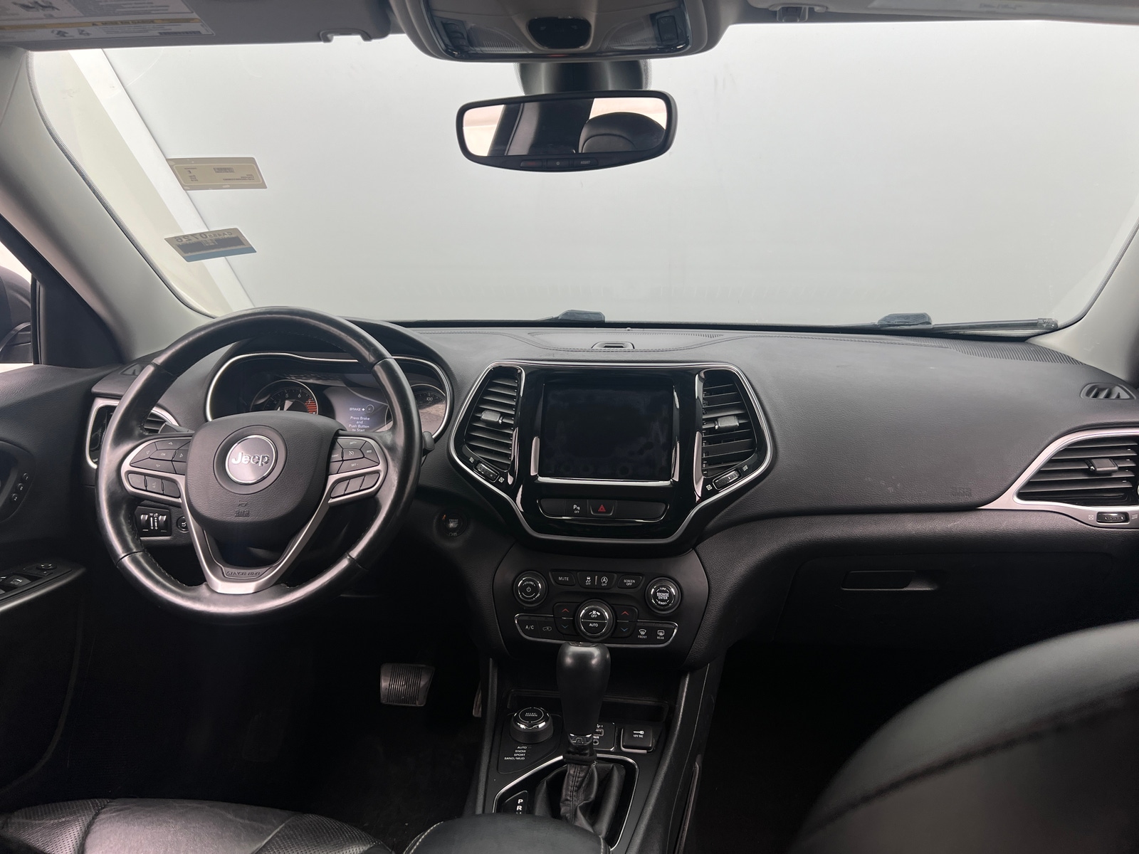 Thumbnail: 2019 Jeep Cherokee - 2