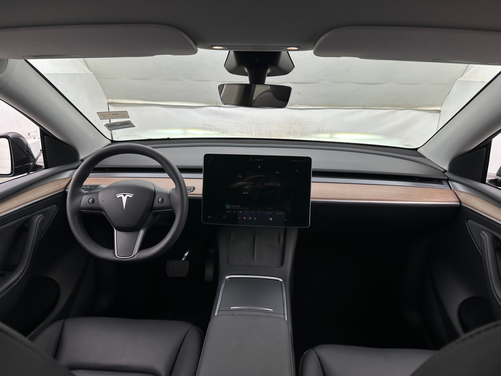 Thumbnail: 2025 Tesla Model Y - 2